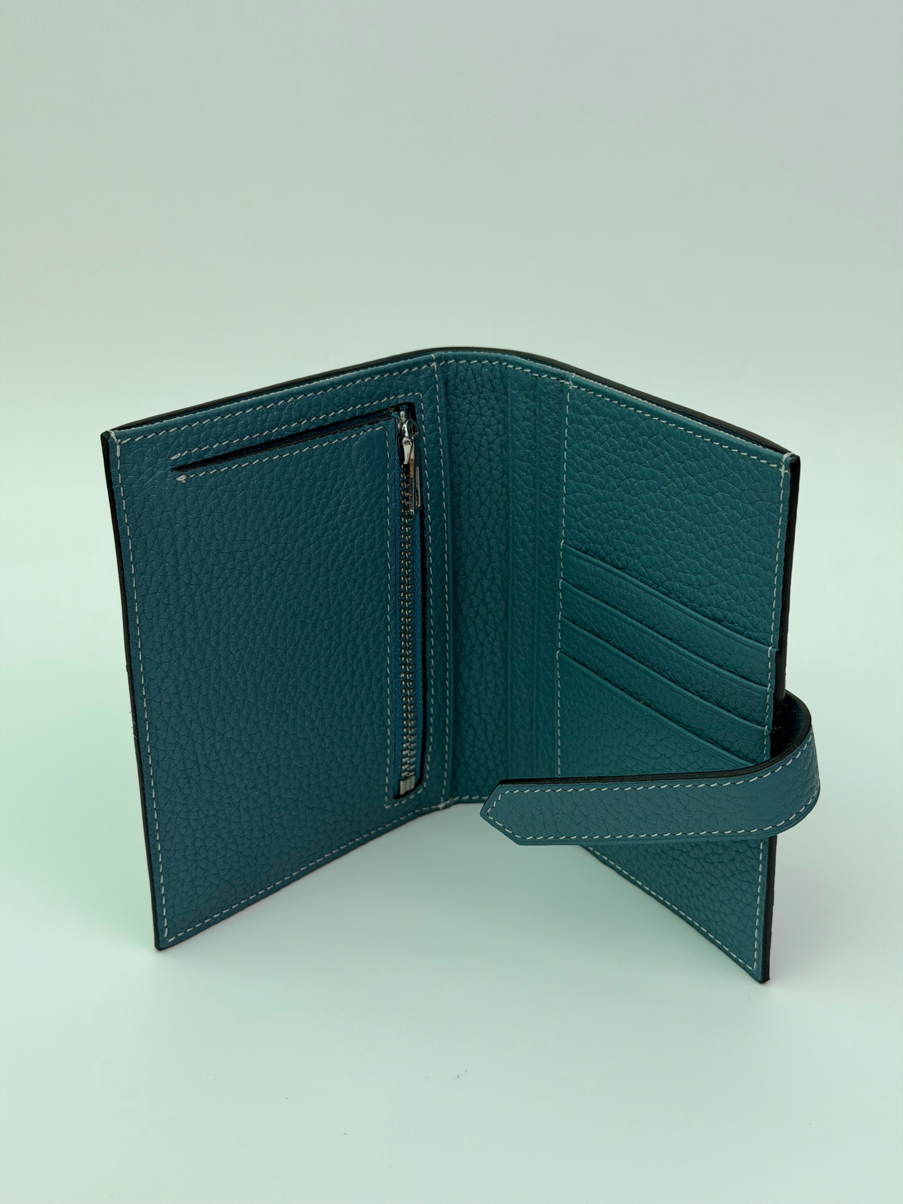 Bi-fold Wallet