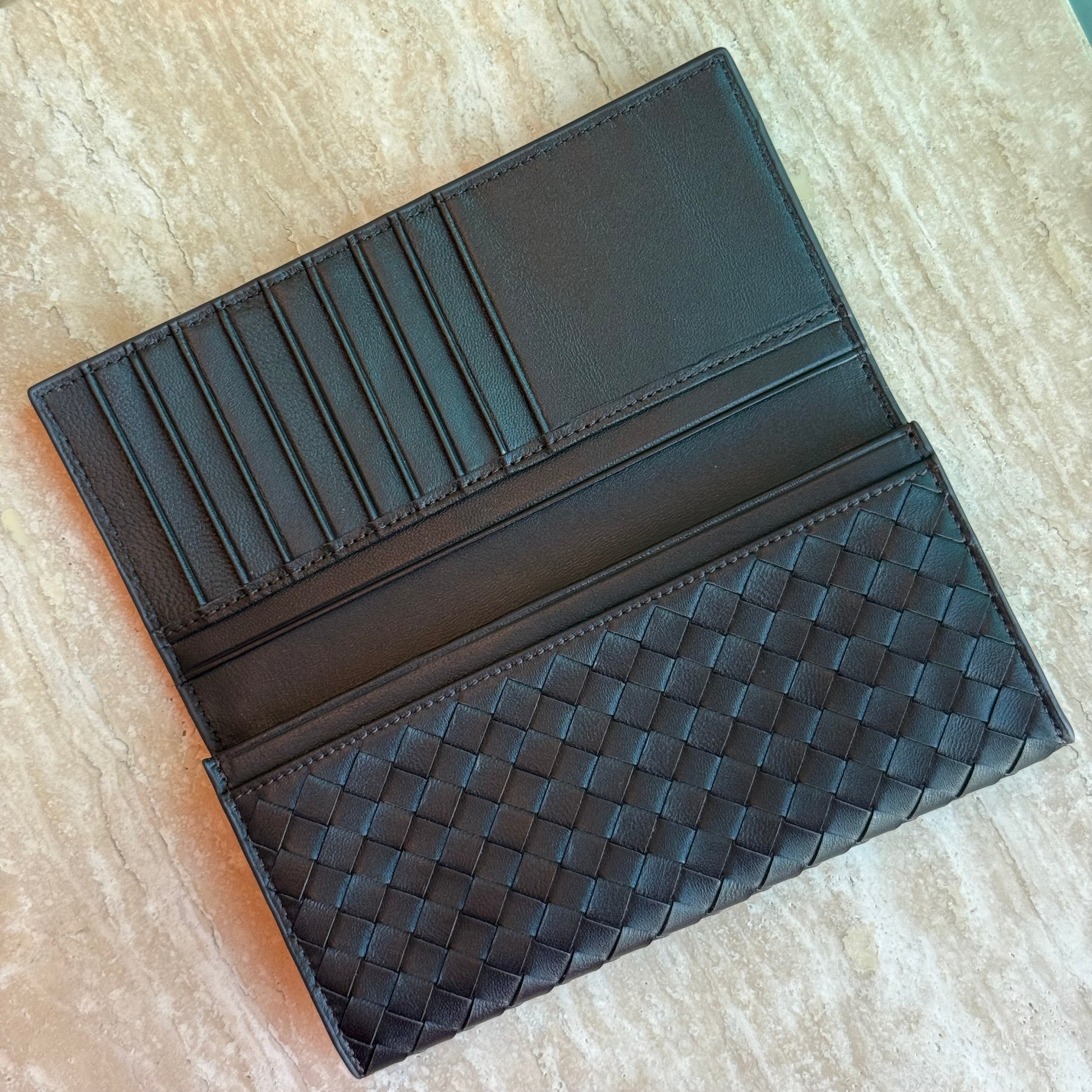 Mckenzie 8-11 Card Billfold Wallet