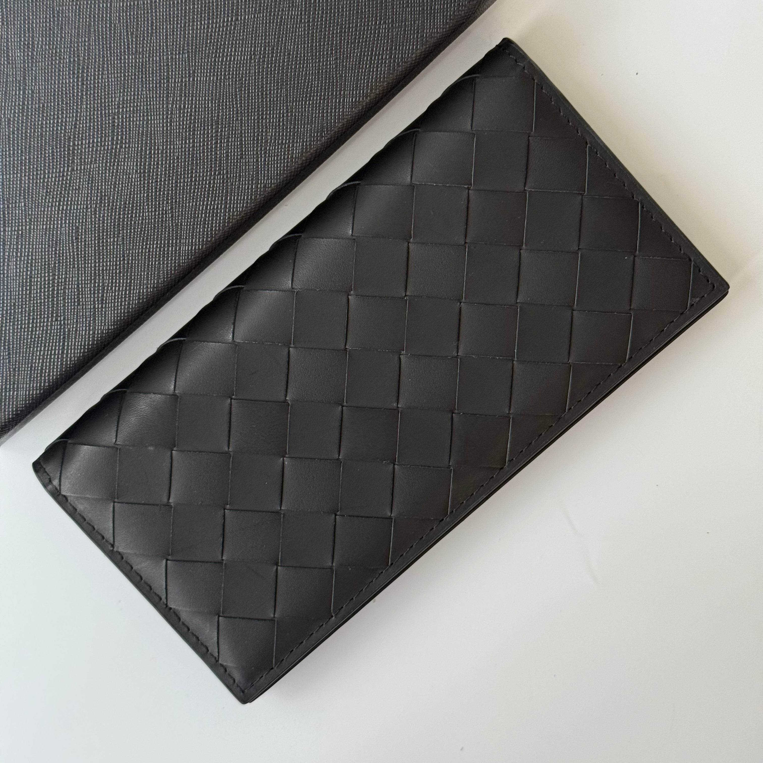 Mckenzie 8-11 Card Billfold Wallet