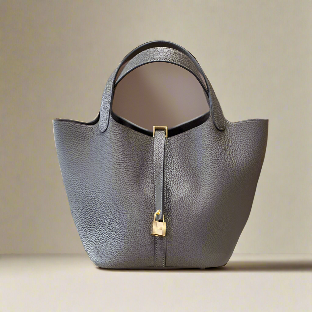 Elisabetta Slouch Bag Premium Leather