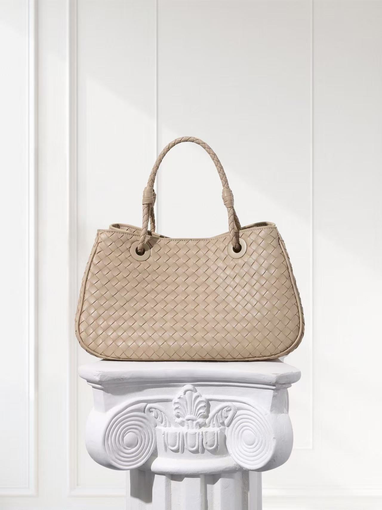 Mckenzie Bauletto Bag