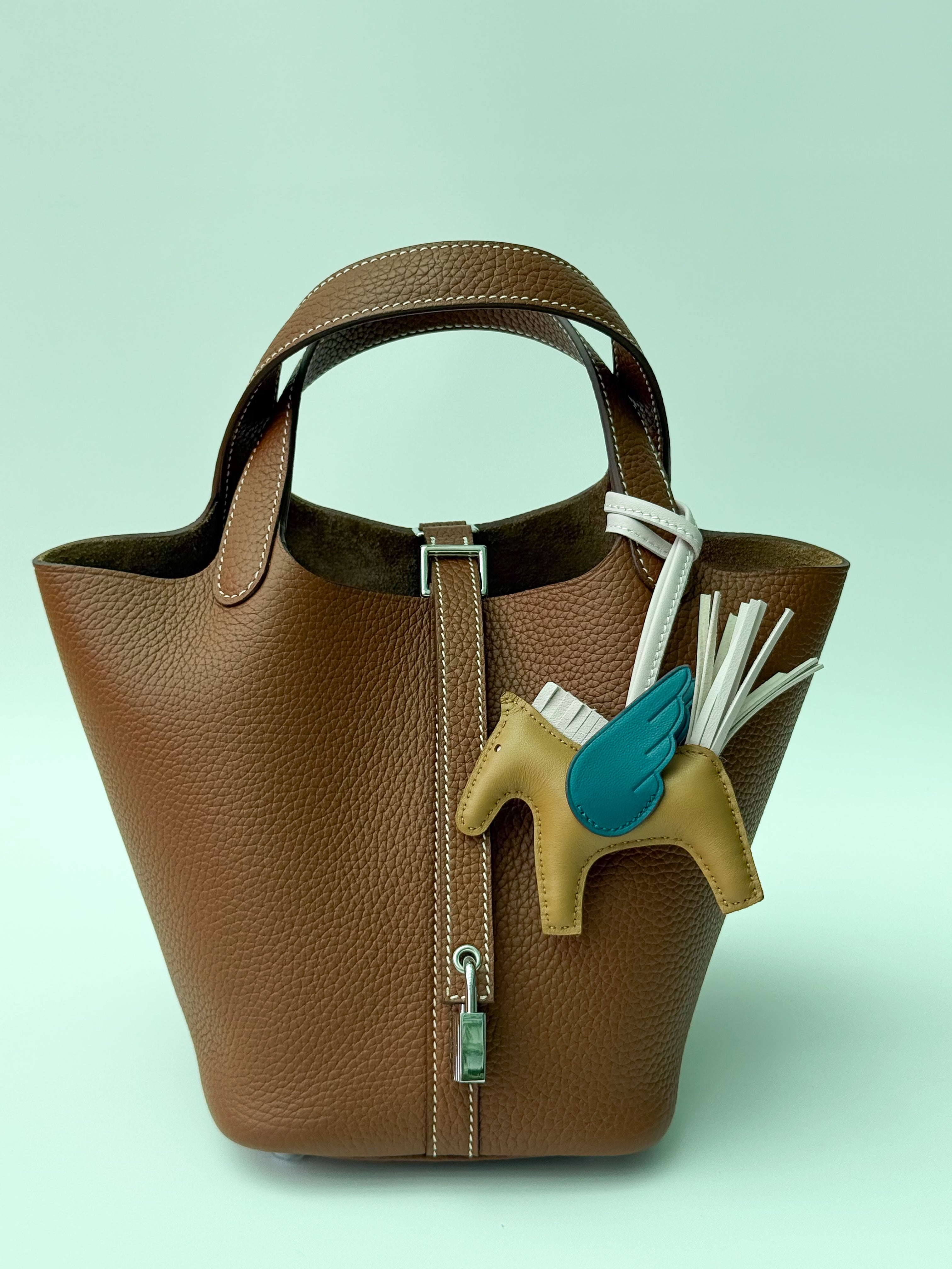 Elisabetta Slouch Bag Handstitched 18/22cm