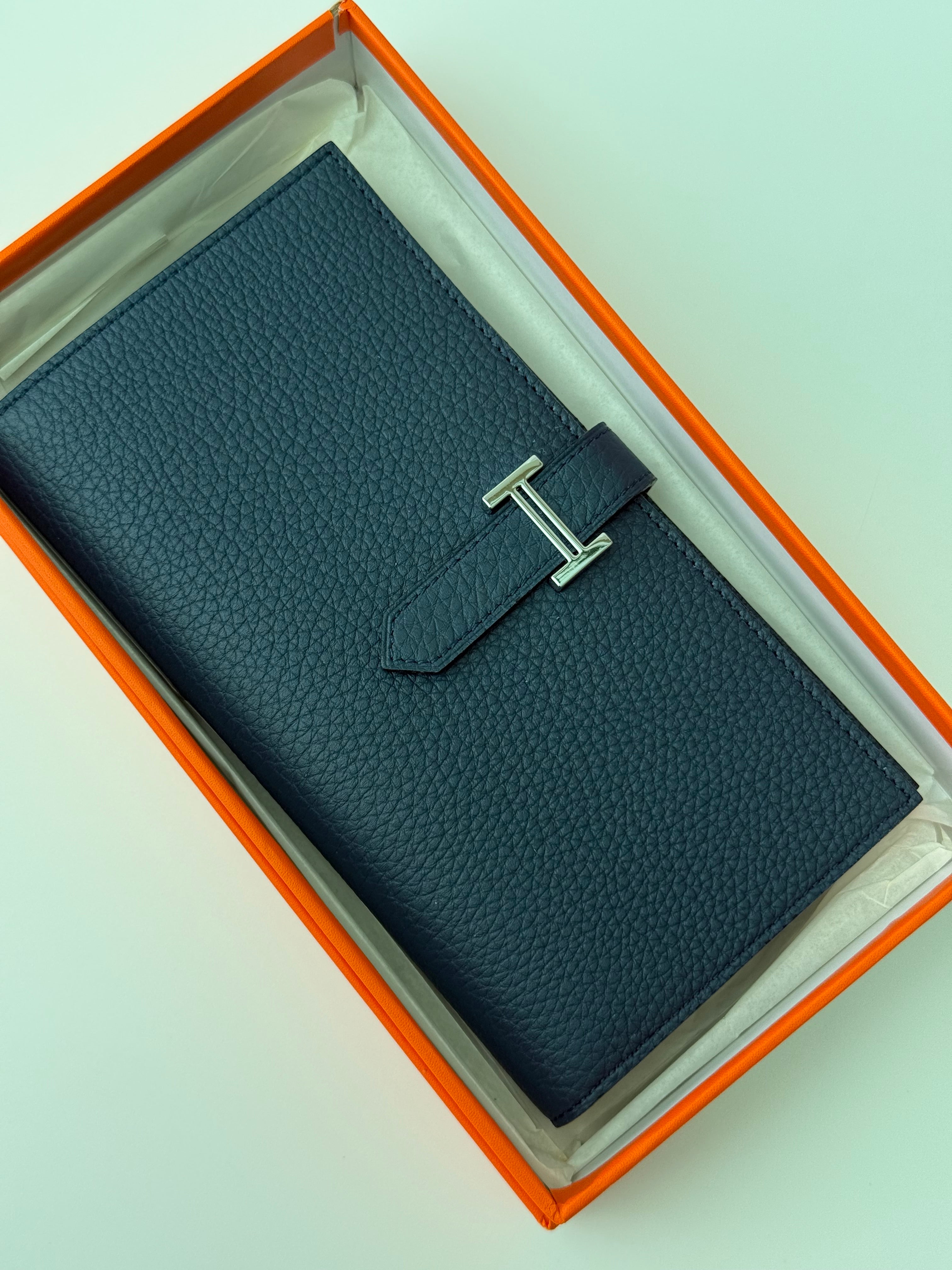 Bi-fold Wallet