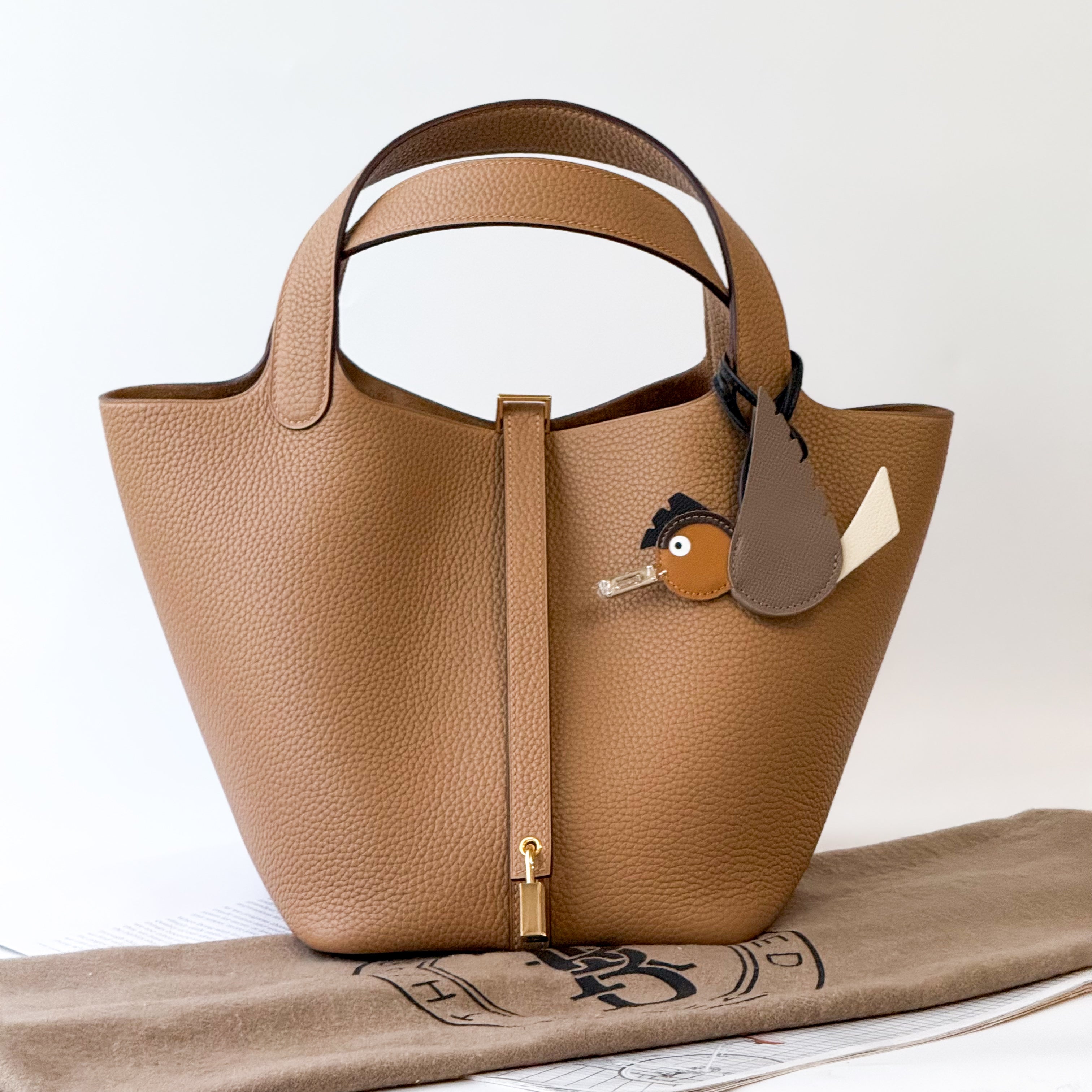 Elisabetta Slouch Bag Handstitched 18/22cm