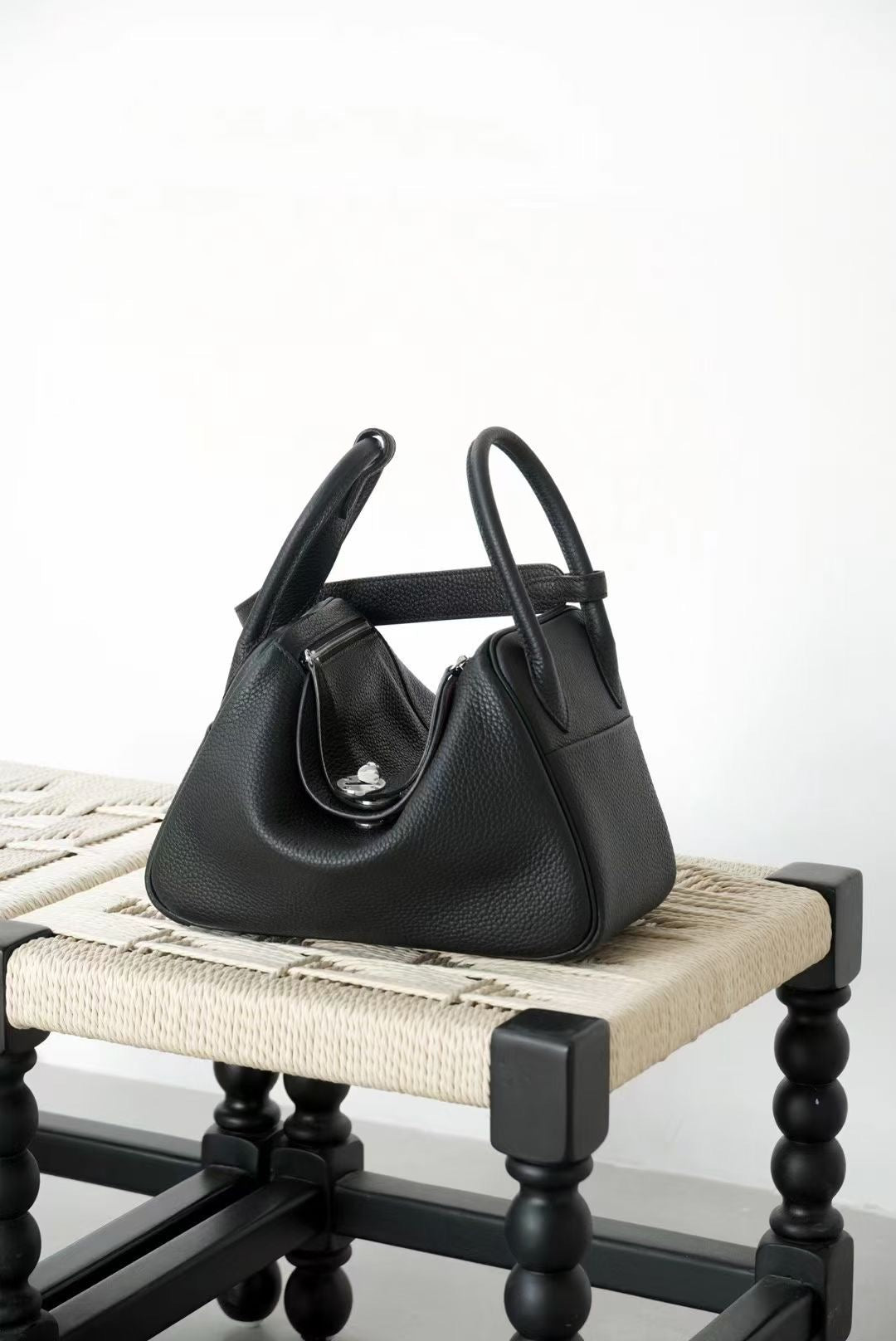 Madison Premium Leather Tote Medium