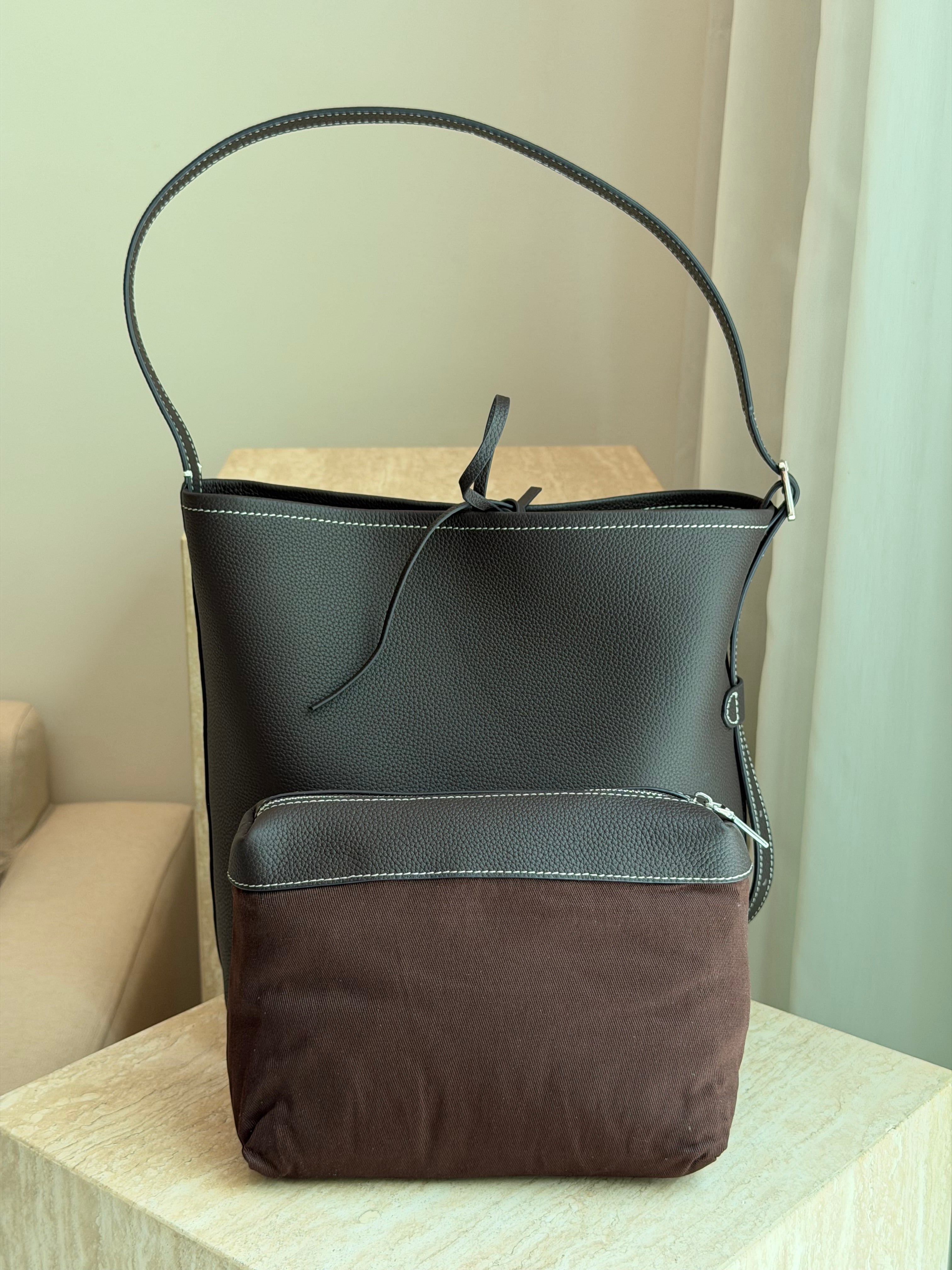 Carmina Bucket Bag