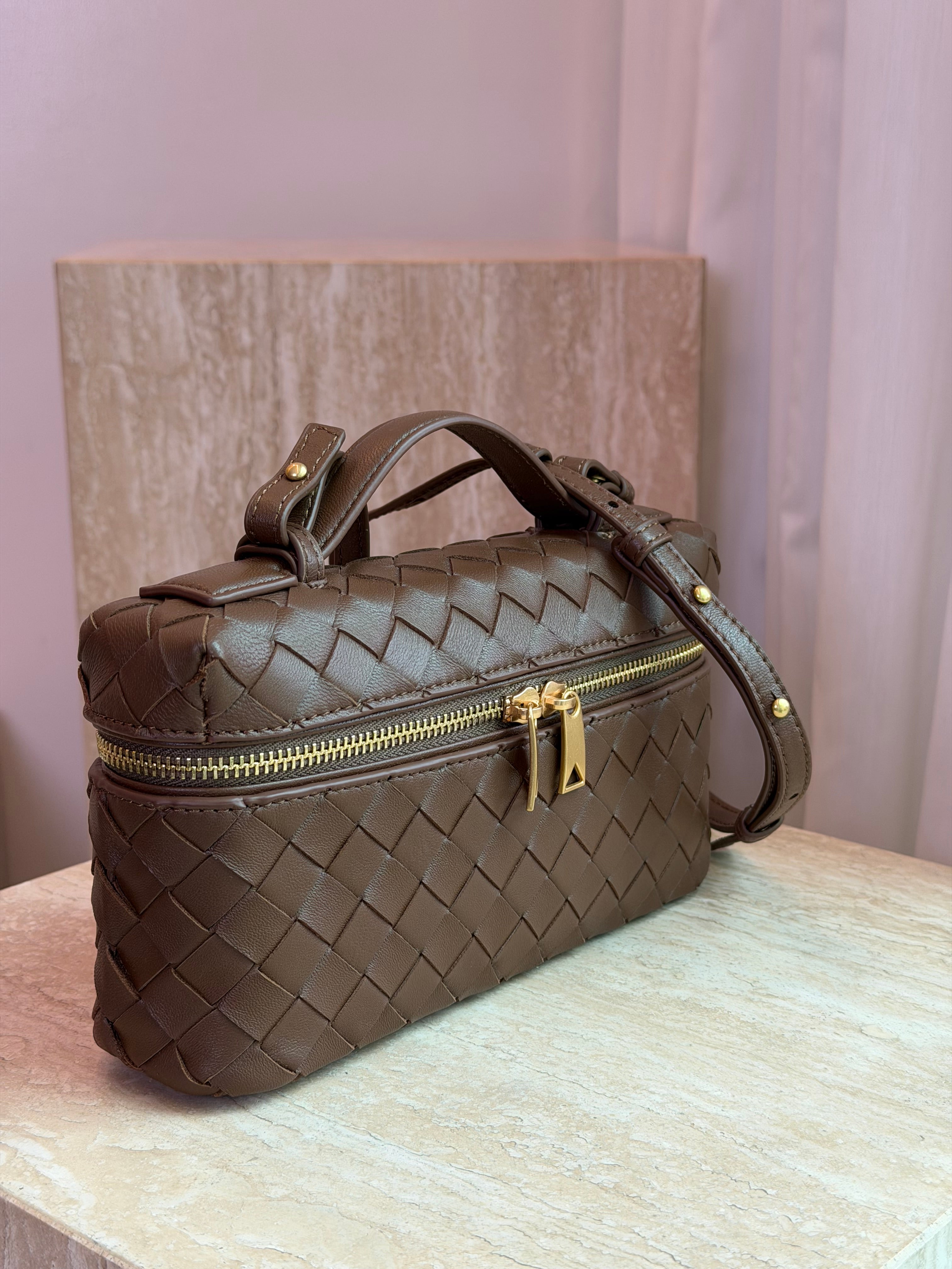 Mckenzie Vanity Case