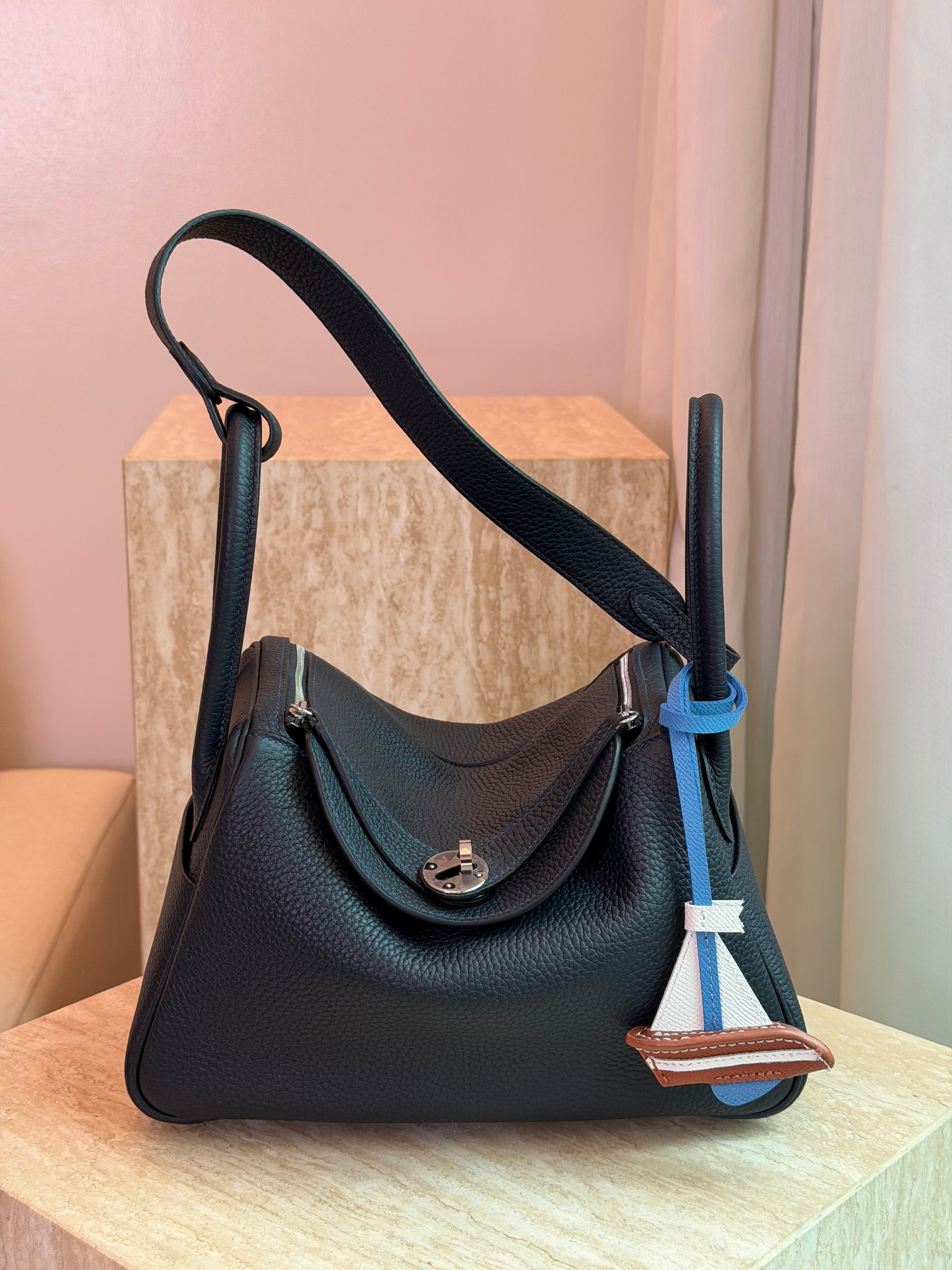 Madison Premium Hand Stitched Leather Tote