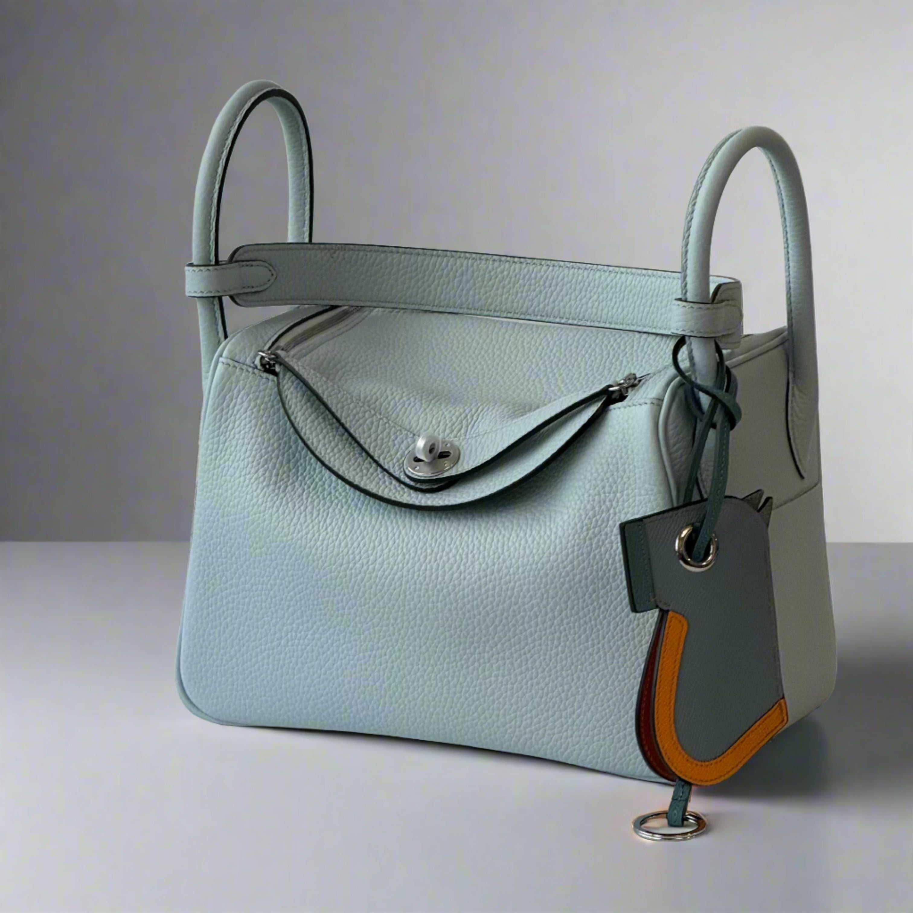 Madison Premium Leather Tote Medium