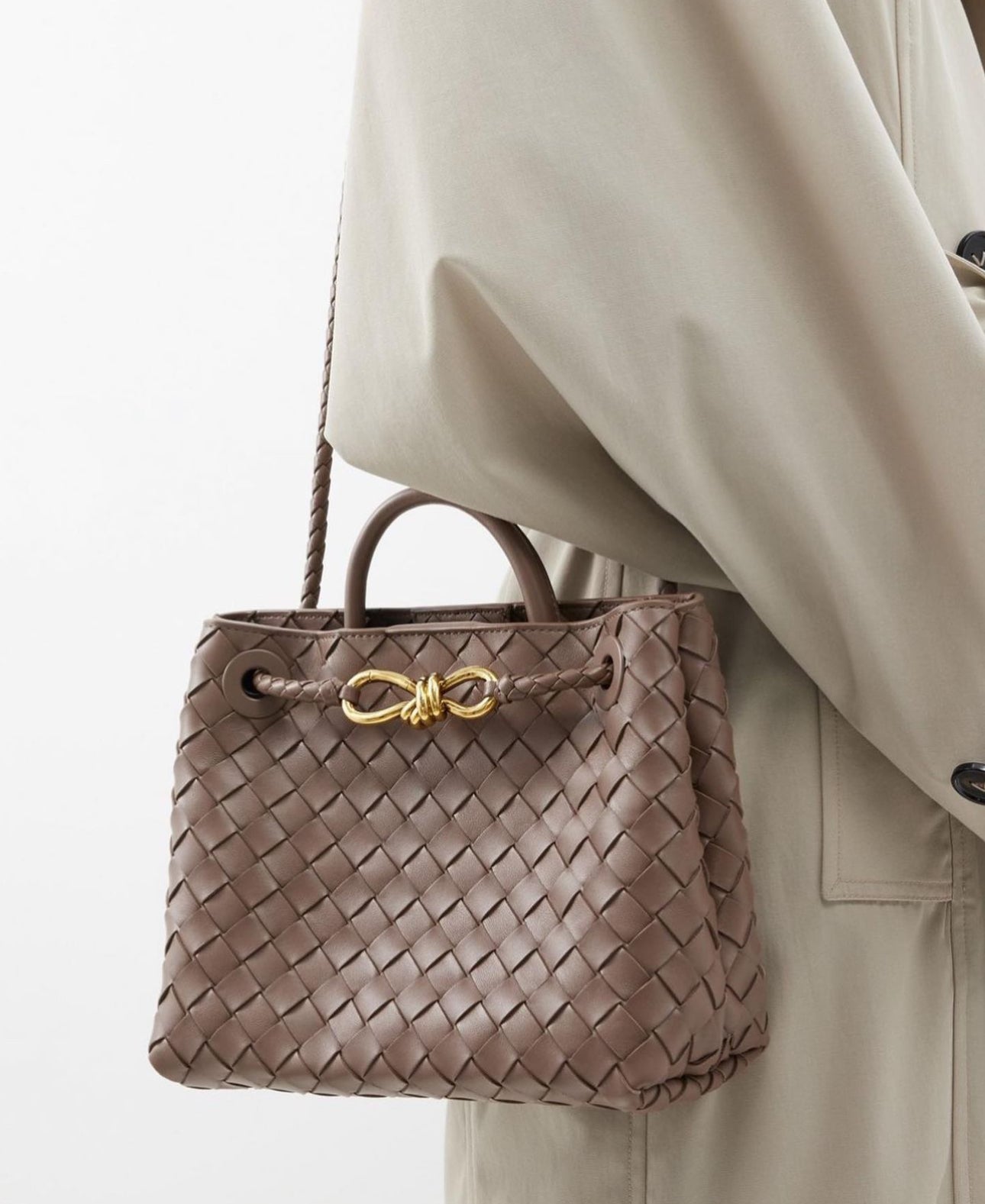 McKenzie Handwoven Bow Bag