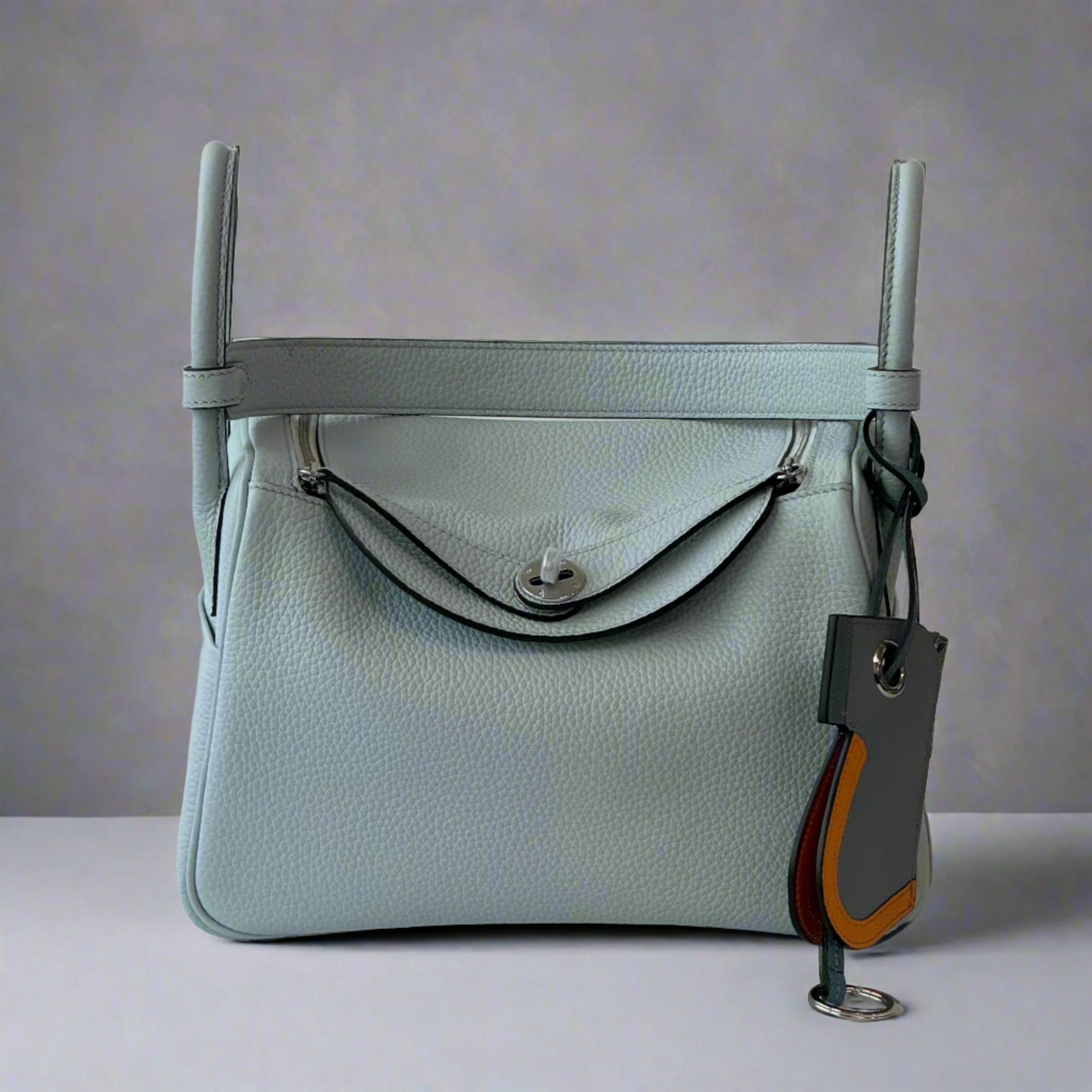 Madison Premium Leather Tote Medium