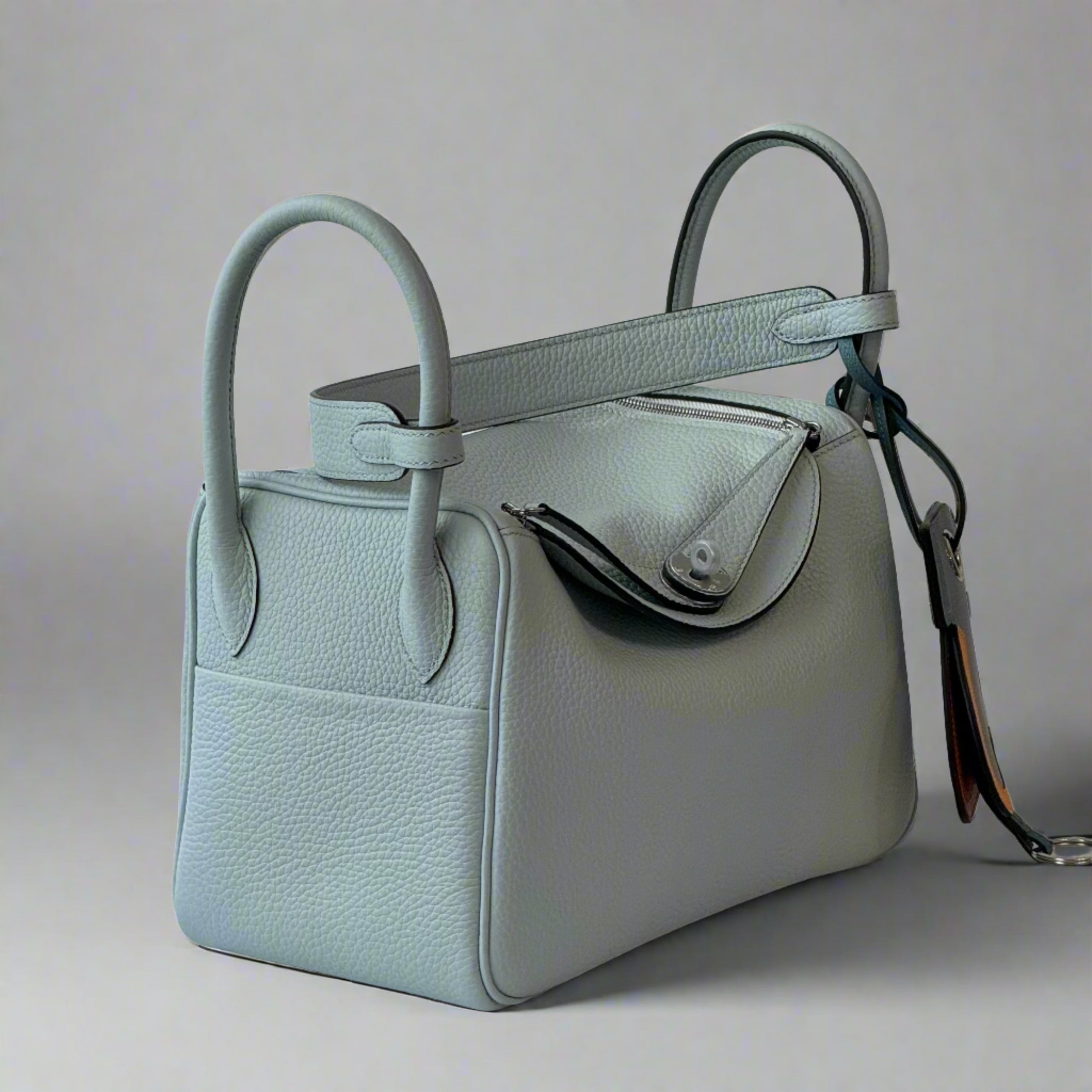 Madison Premium Leather Tote Medium