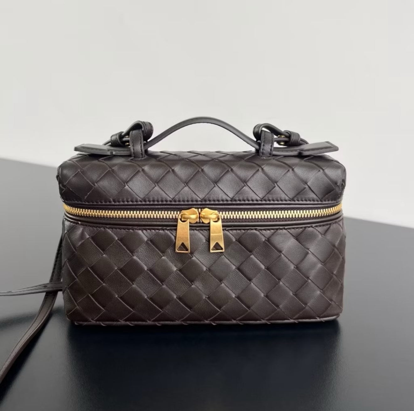 Mckenzie Vanity Case