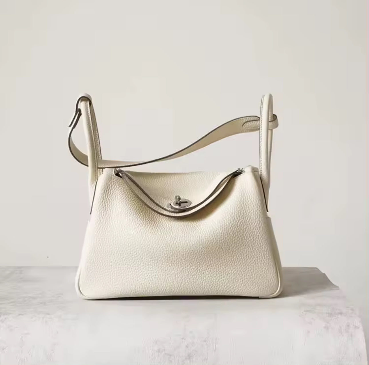 Madison Premium Leather Tote Medium