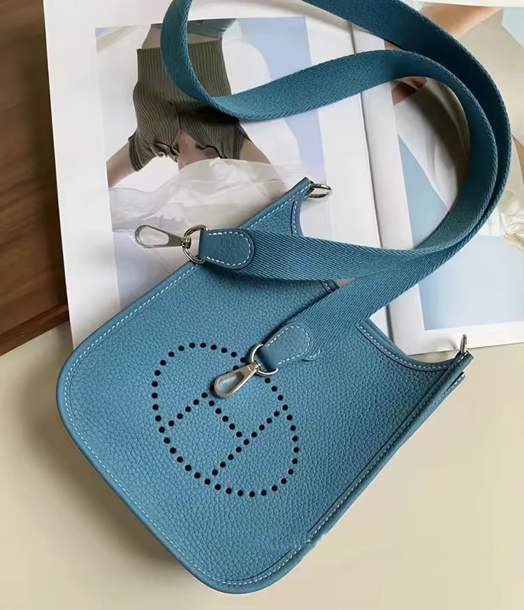 Margaux TPM/PM/GM Shoulder Bag