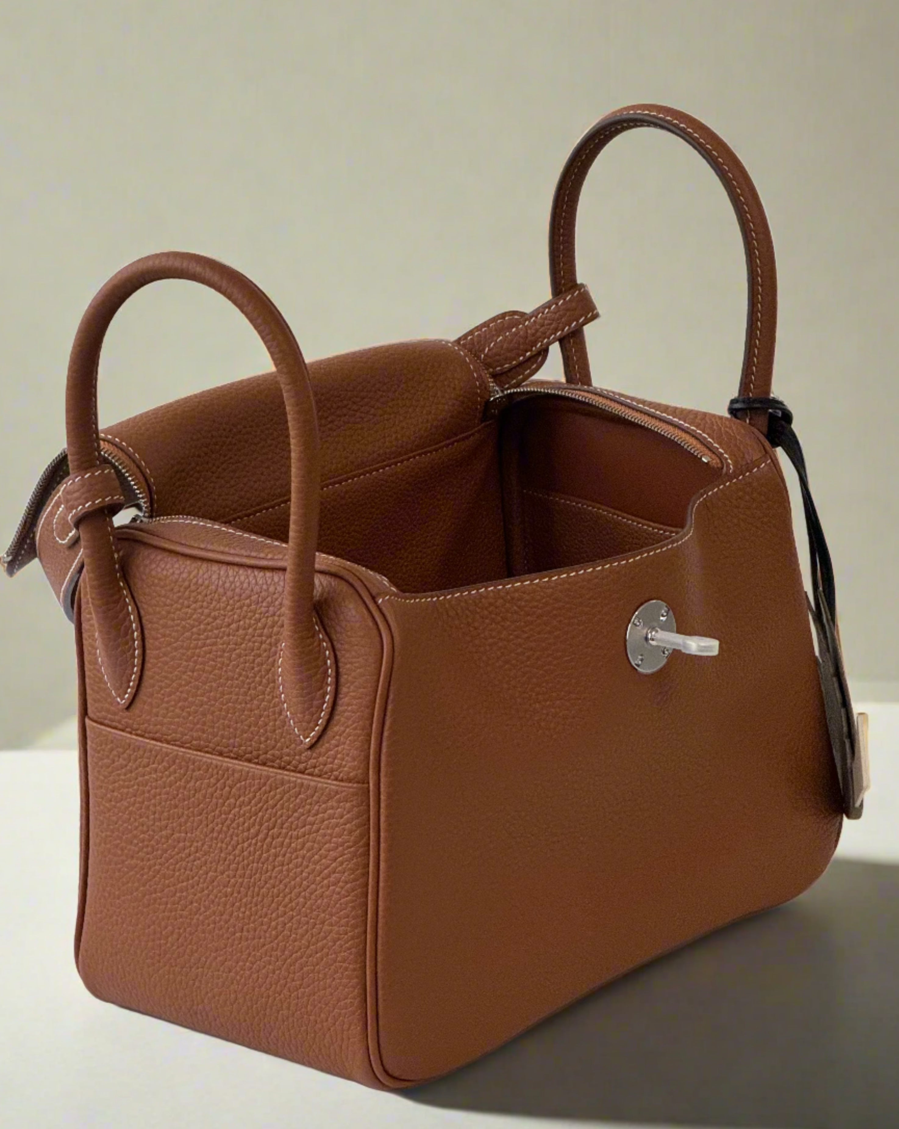 Madison Premium Leather Tote Medium