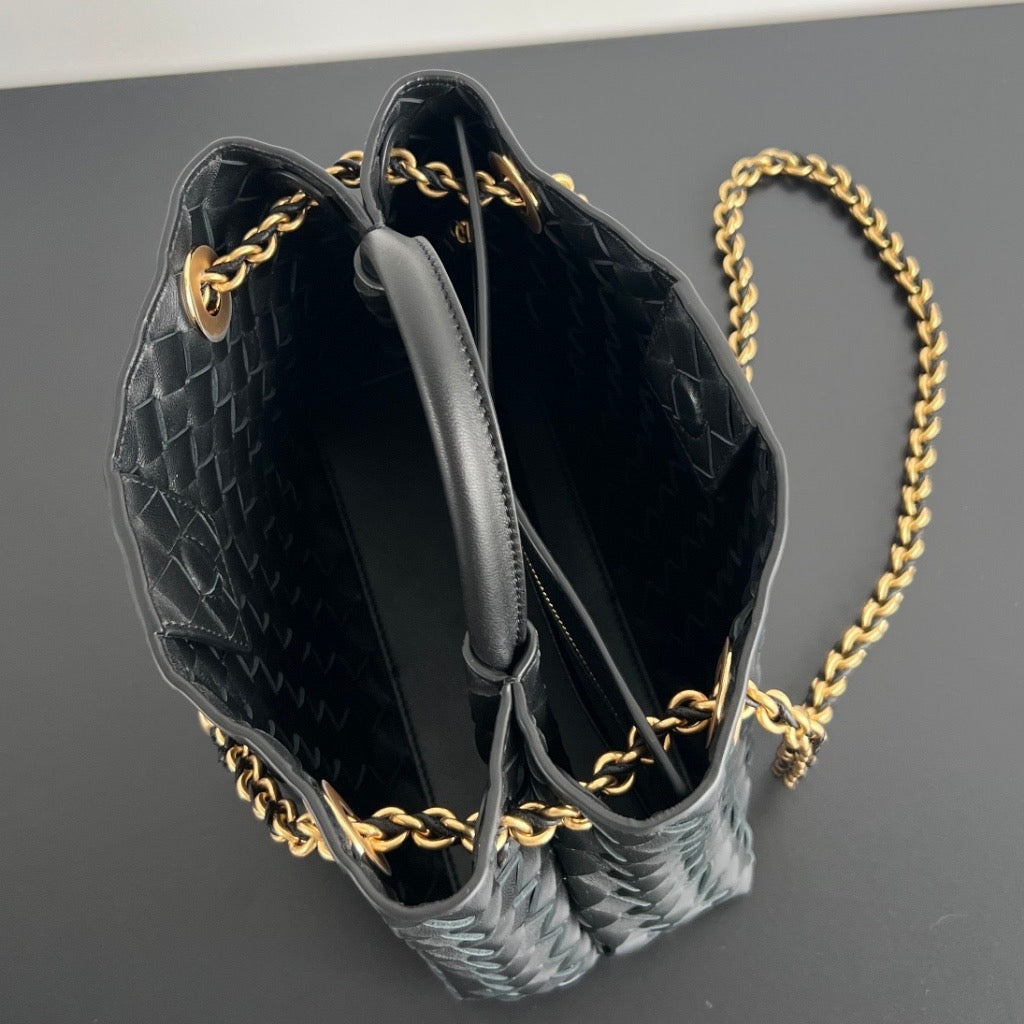 McKenzie Handwoven Bow Bag