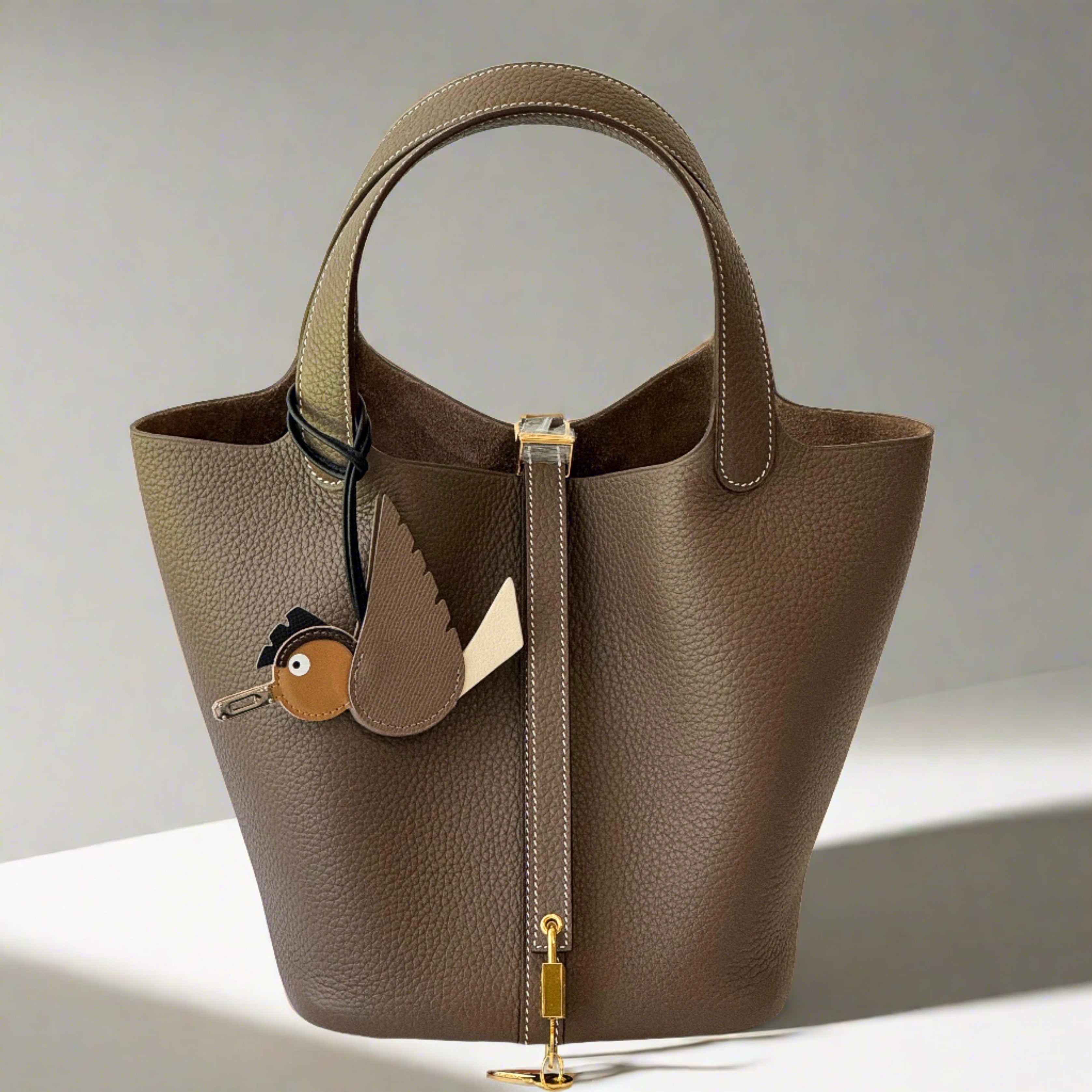 Elisabetta Slouch Bag Handstitched 18/22cm