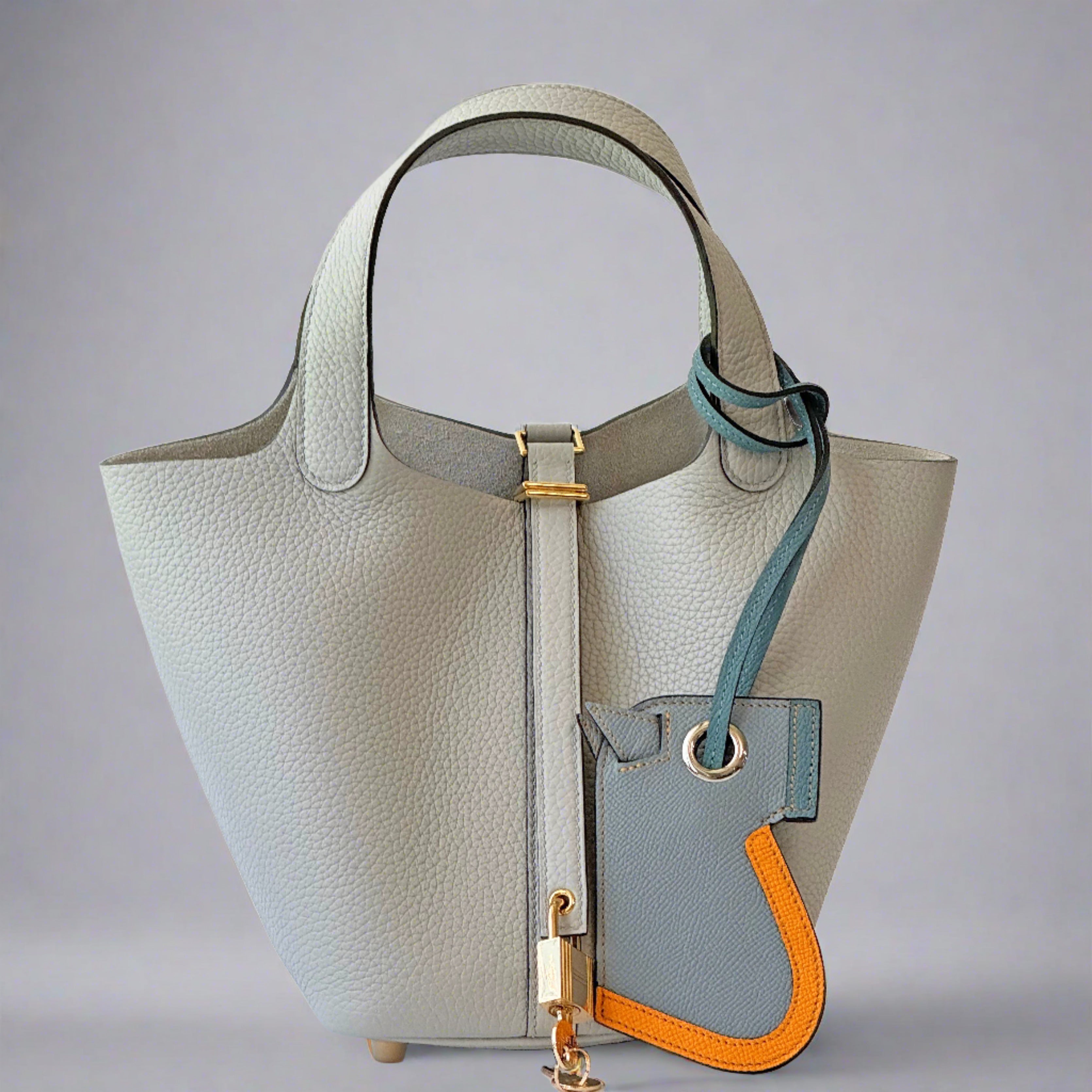 Elisabetta Slouch Bag Handstitched 18/22cm