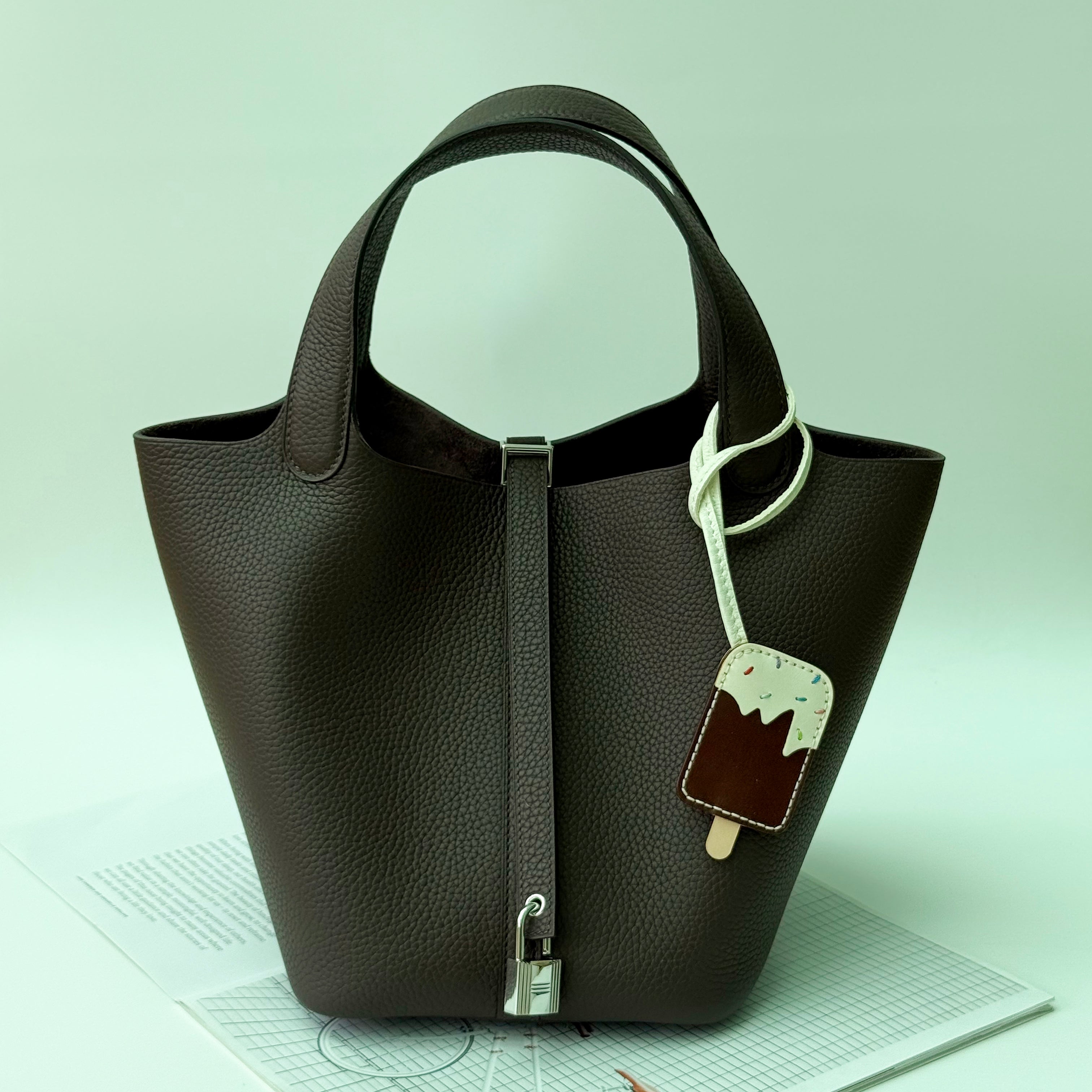 Elisabetta Slouch Bag Handstitched 18/22cm