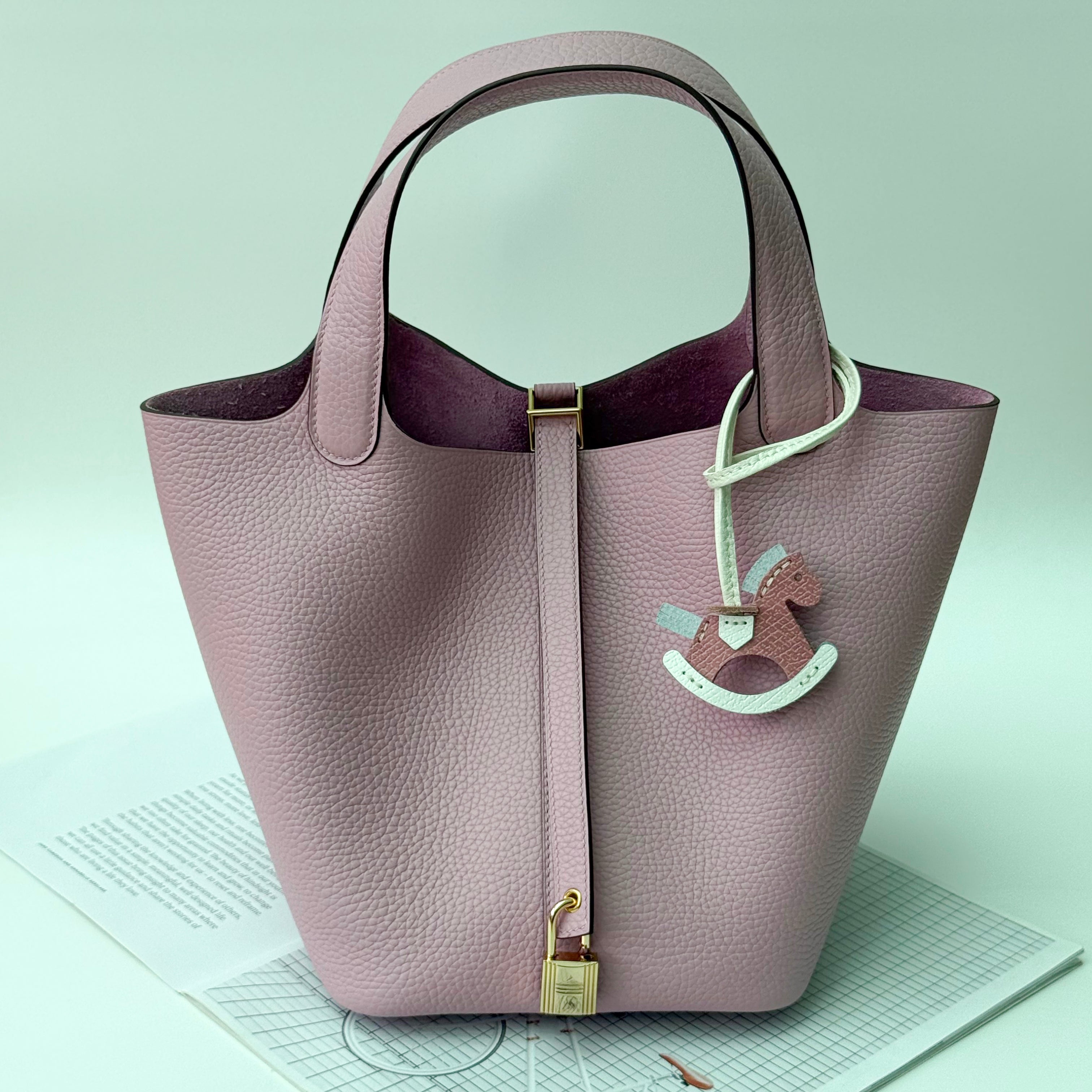 Elisabetta Slouch Bag Handstitched 18/22cm