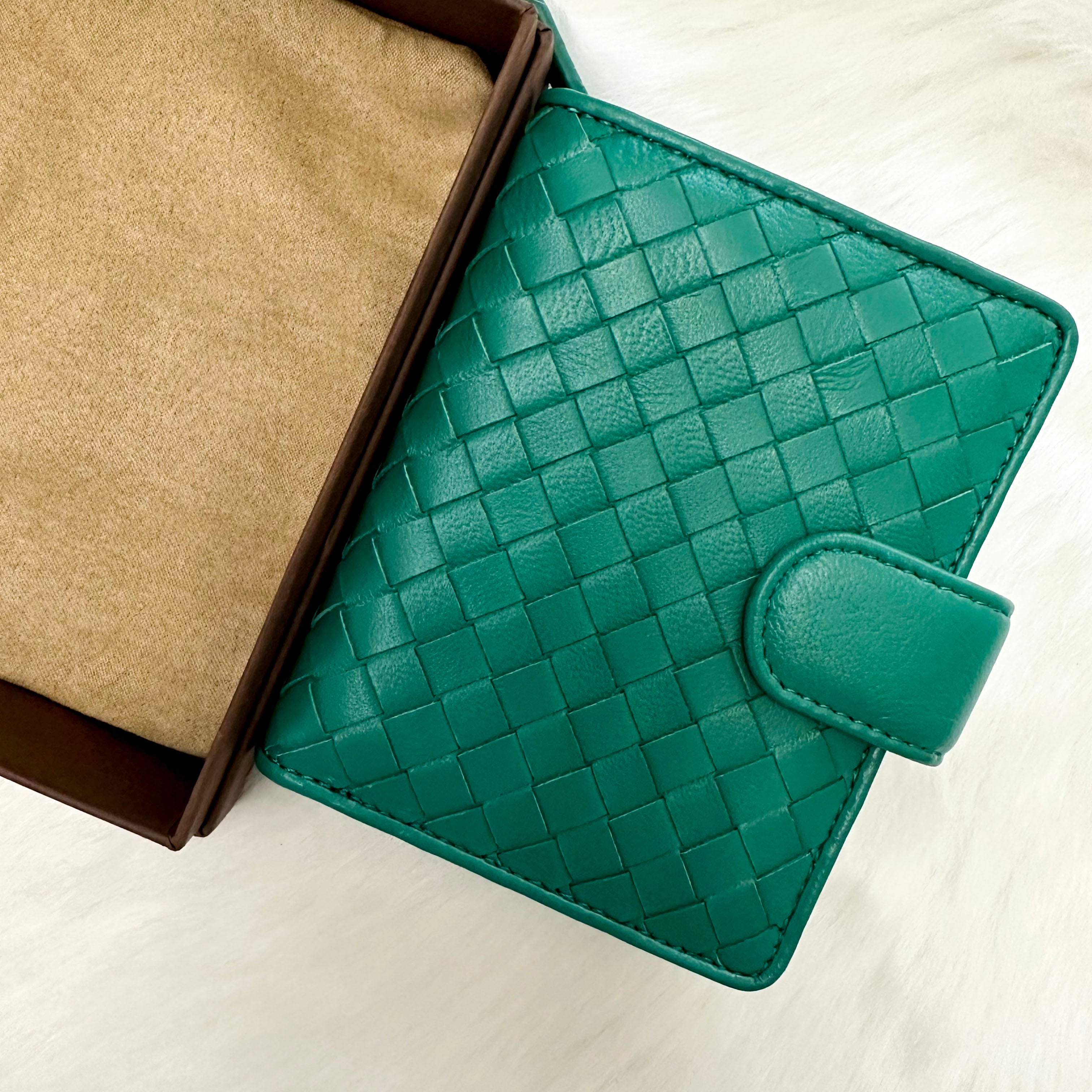 McKenzie Short Handwoven Wallet