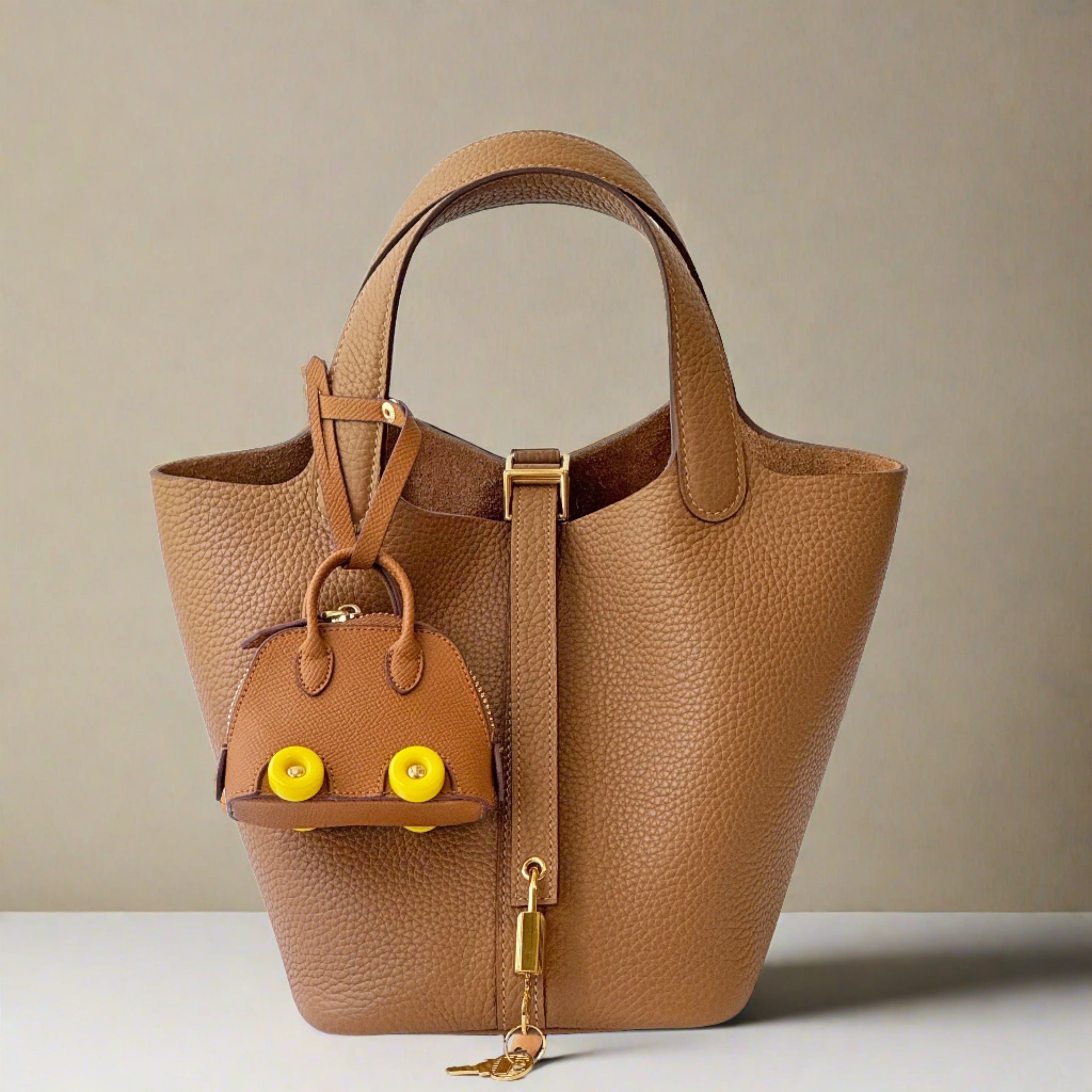 Elisabetta Slouch Bag Handstitched 18/22cm