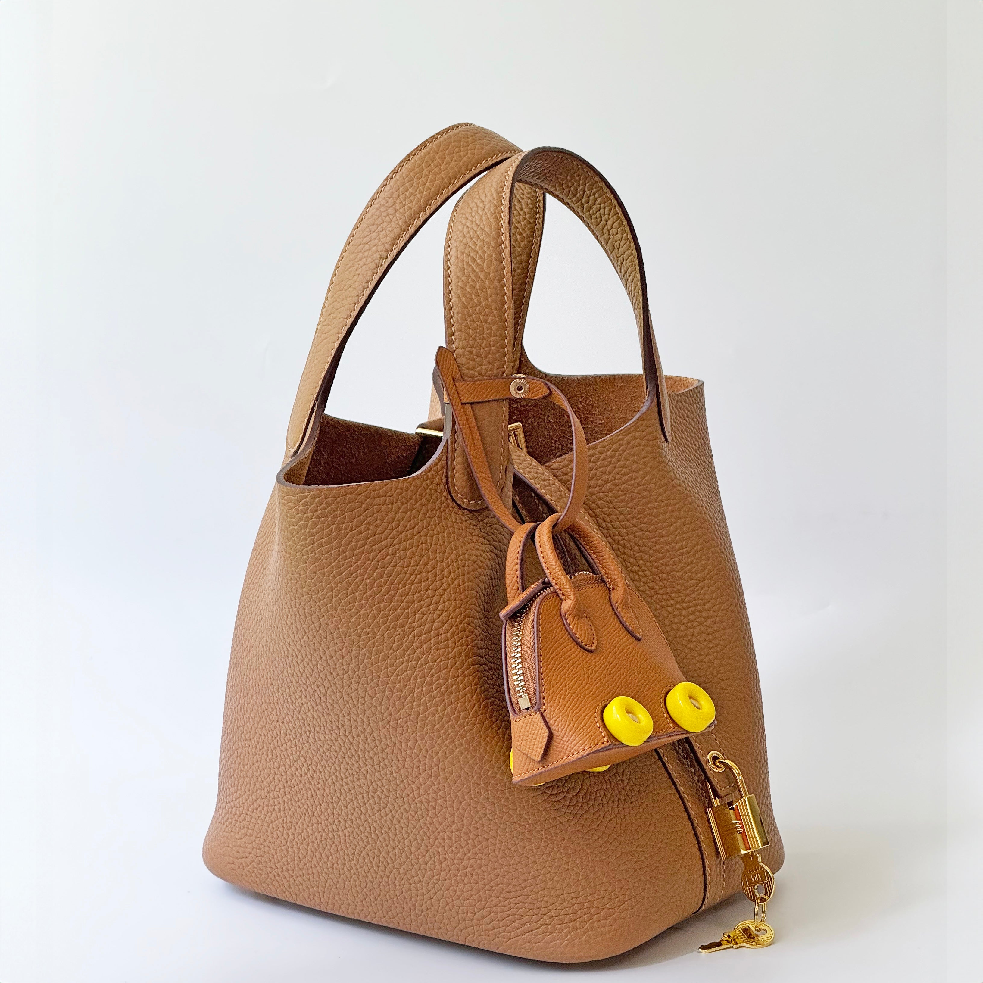 Elisabetta Slouch Bag Handstitched 18/22cm