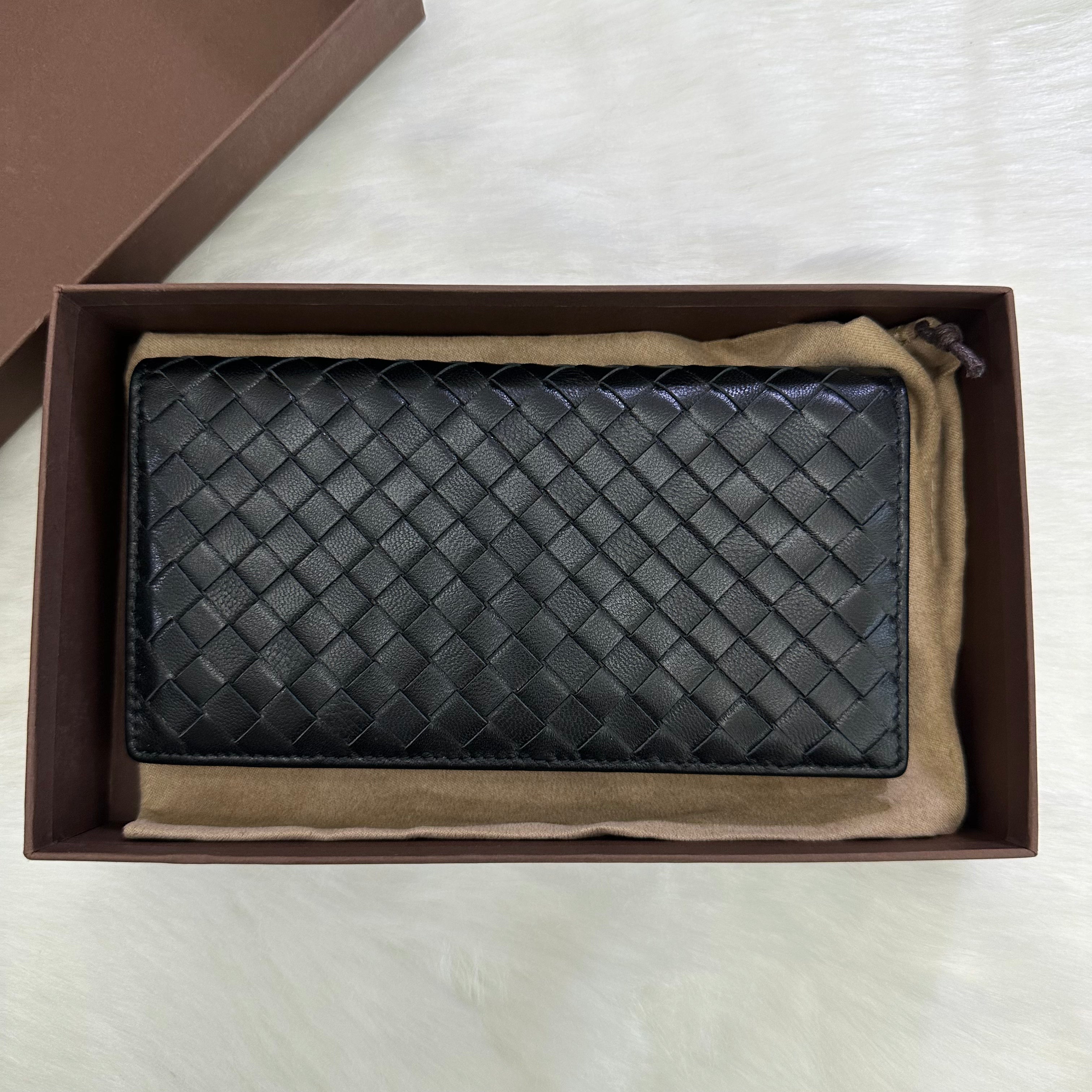 Mckenzie 8-11 Card Billfold Wallet