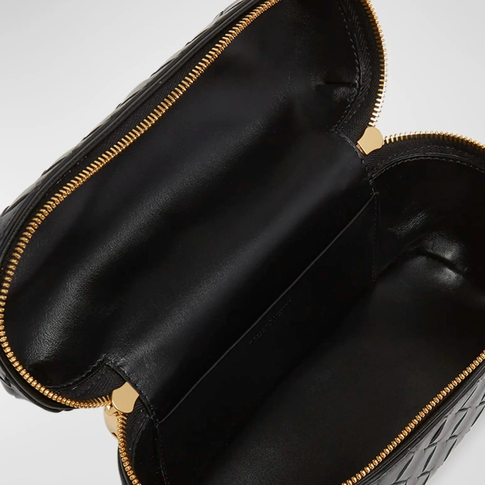 Mckenzie Vanity Case