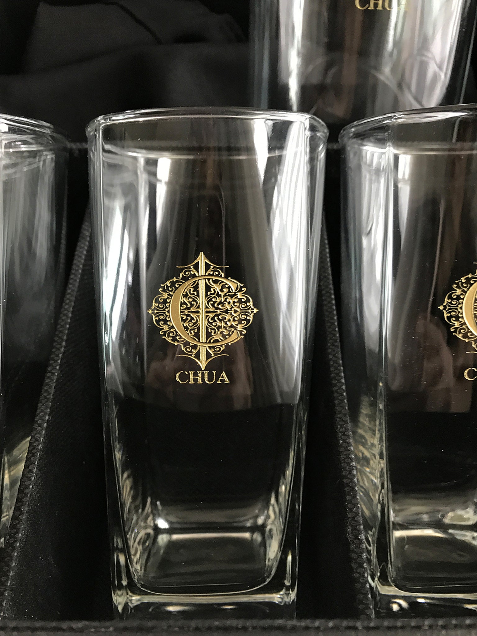 5pc Pitcher and Glass Set with Black Leather Flip Top Lid Box