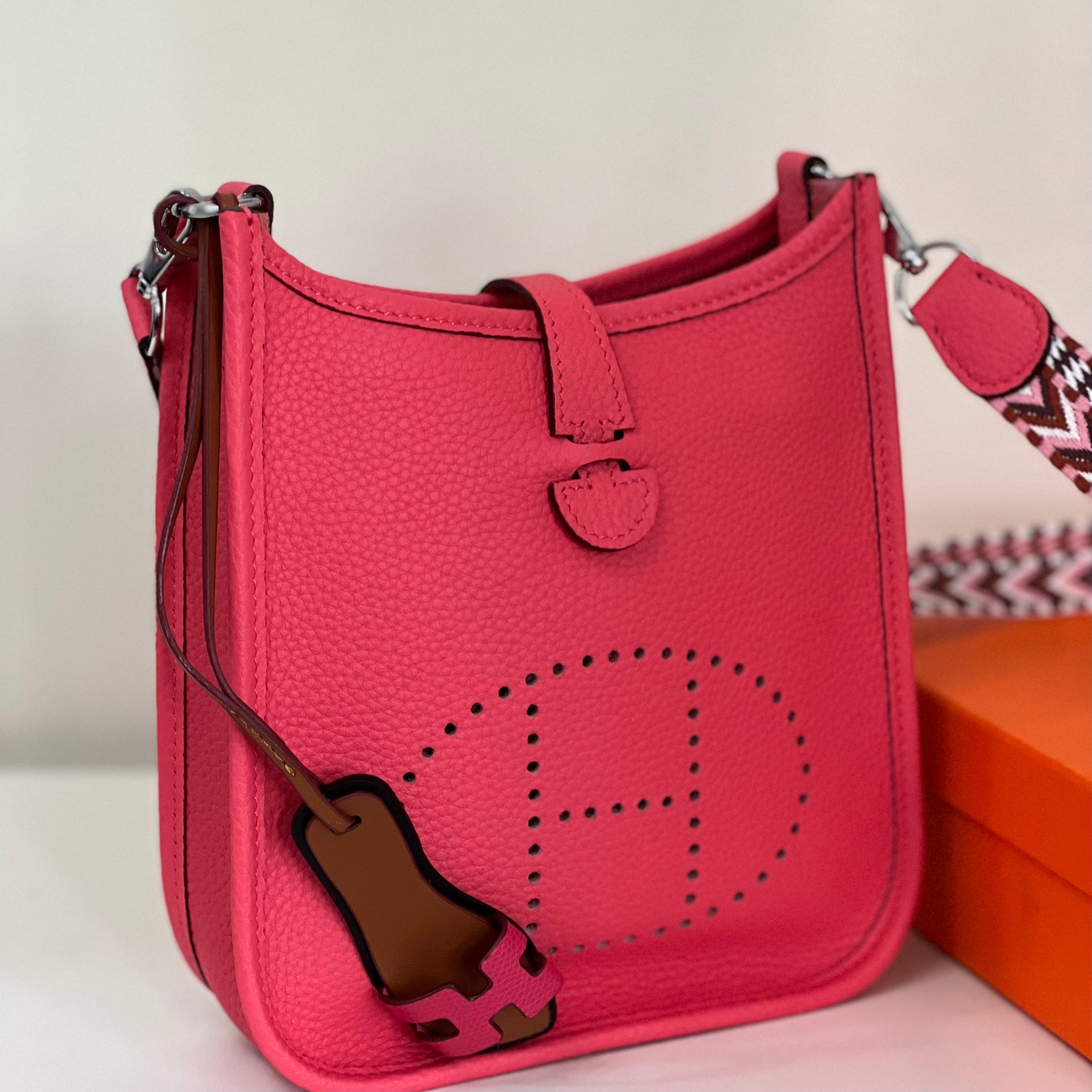 Margaux TPM/PM/GM Shoulder Bag