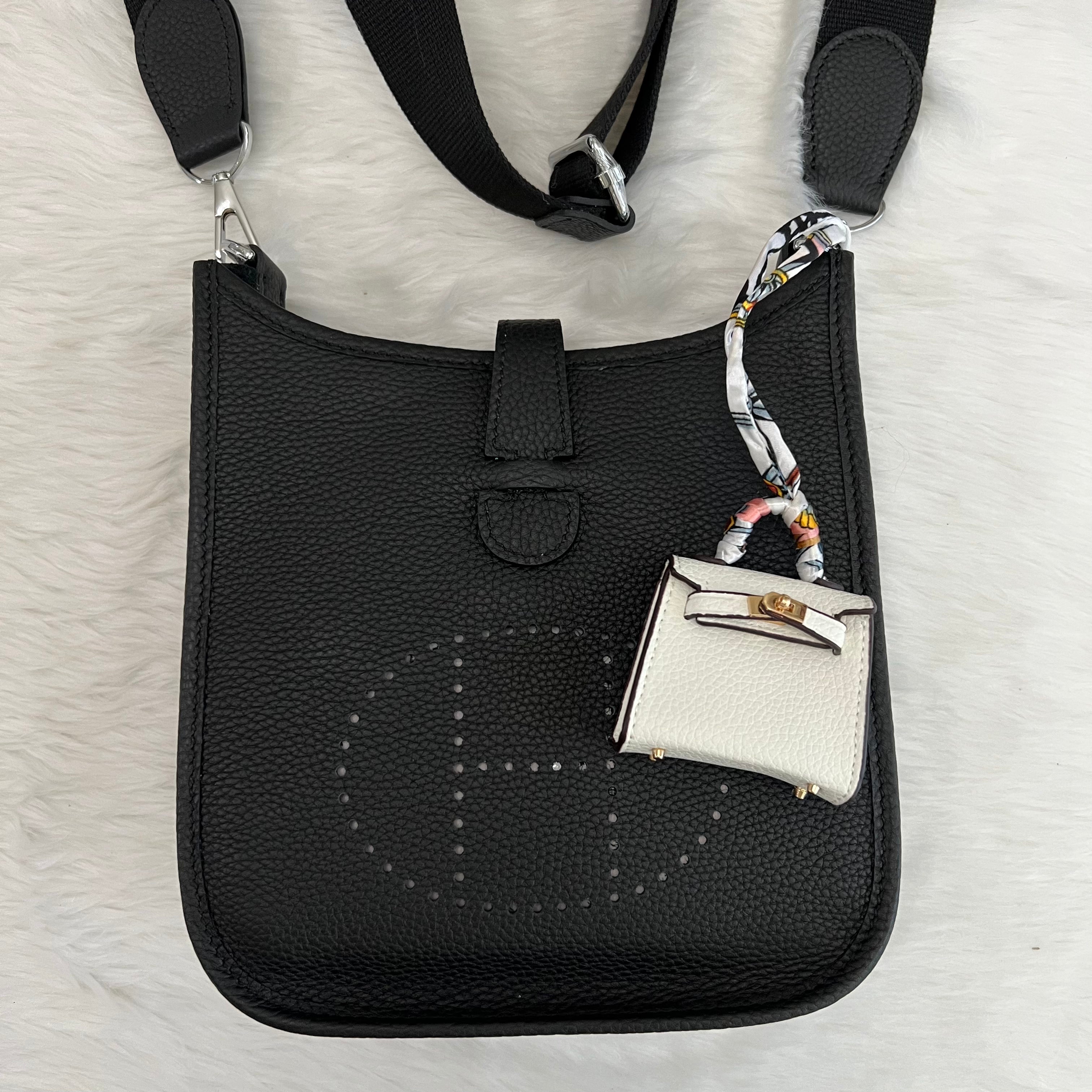 Margaux TPM/PM/GM Shoulder Bag