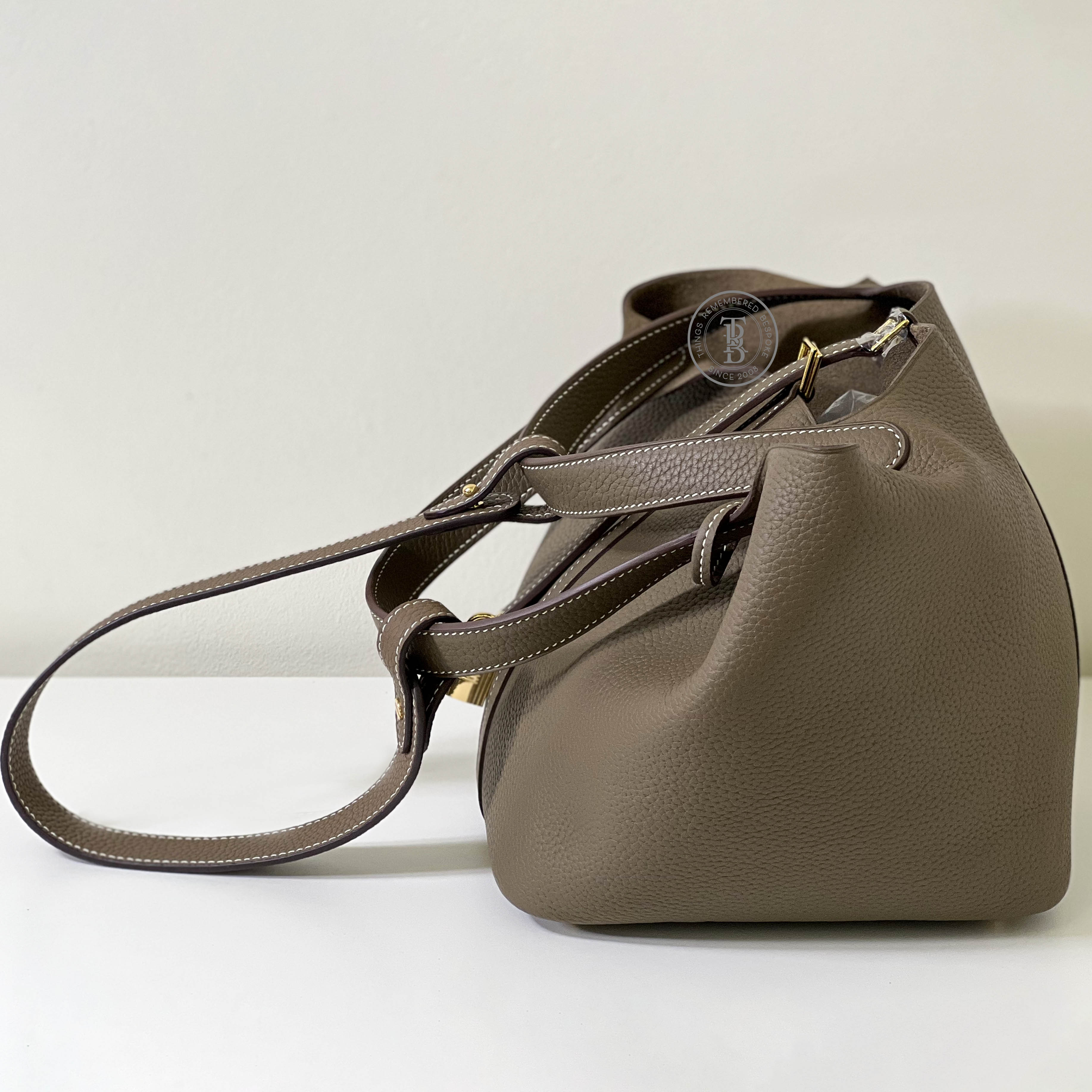 Elisabetta Slouch Bag Handstitched 18/22cm