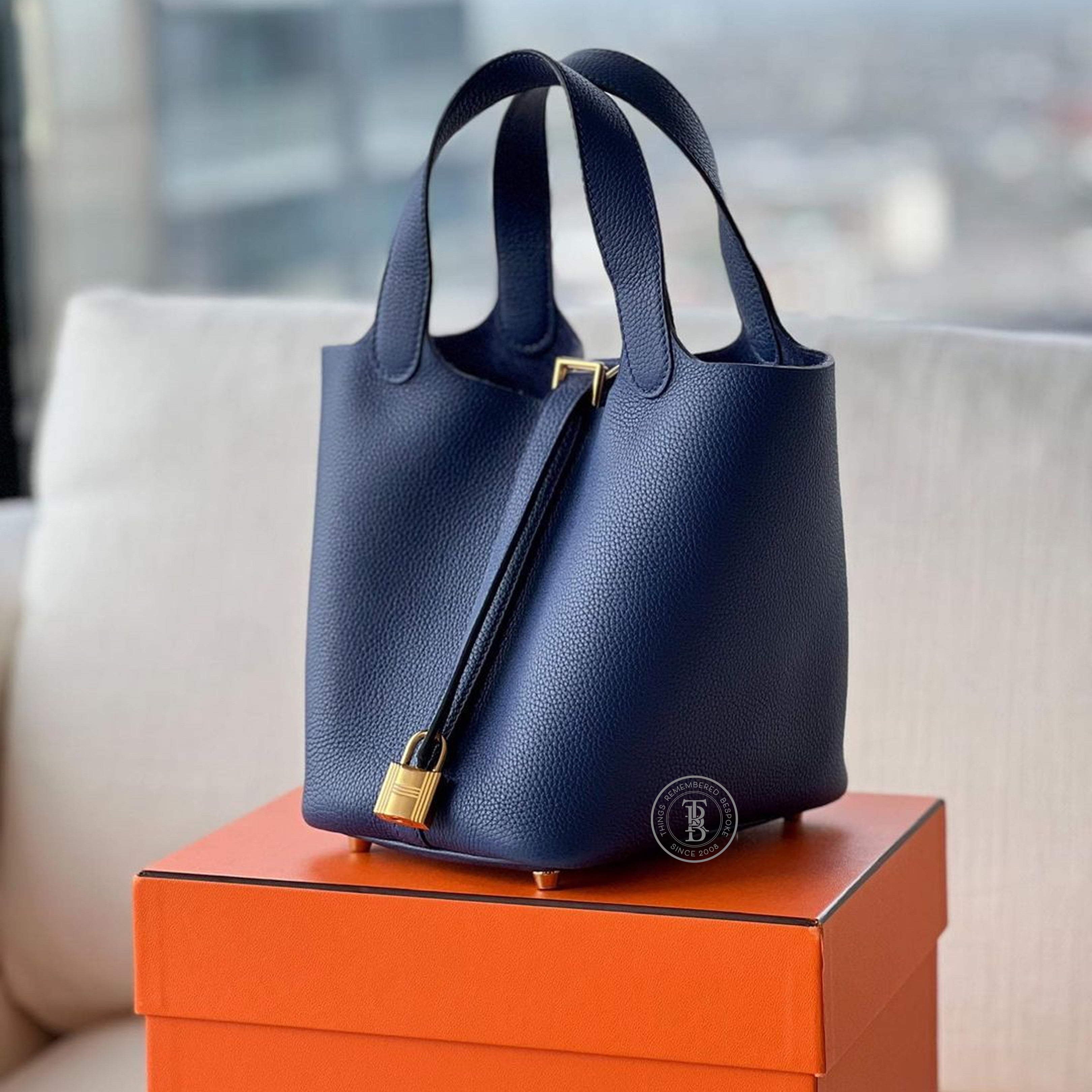 Elisabetta Slouch Bag Handstitched 18/22cm