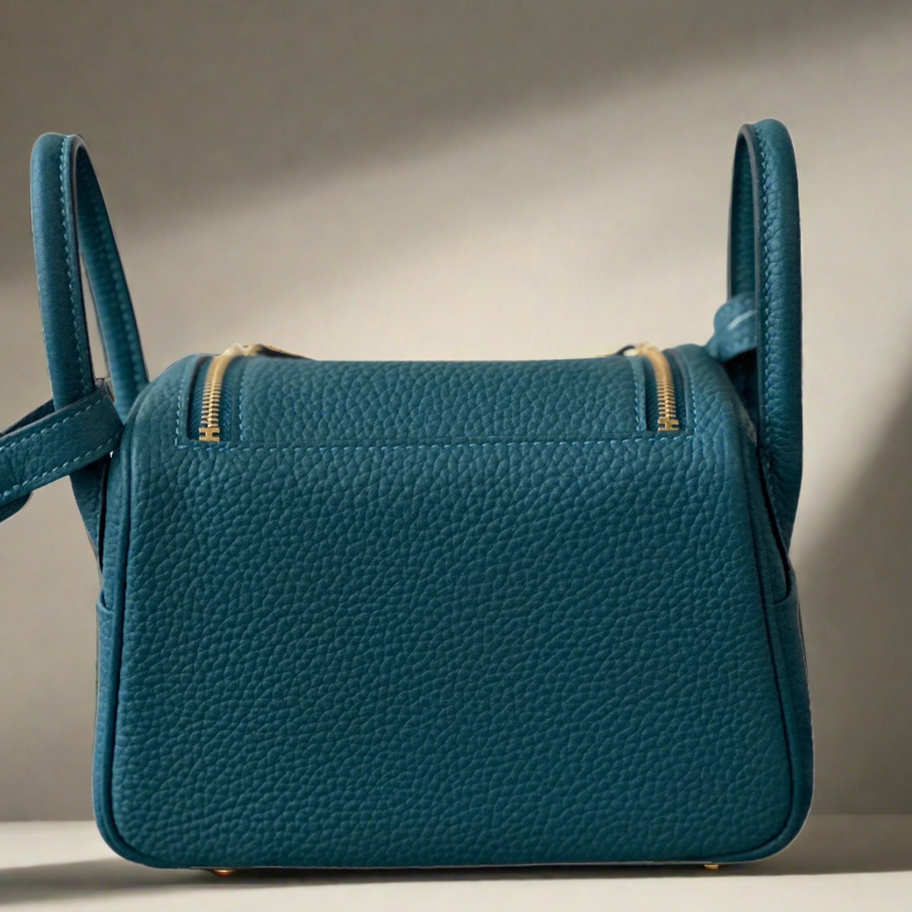 Madison Premium Hand Stitched Leather Tote