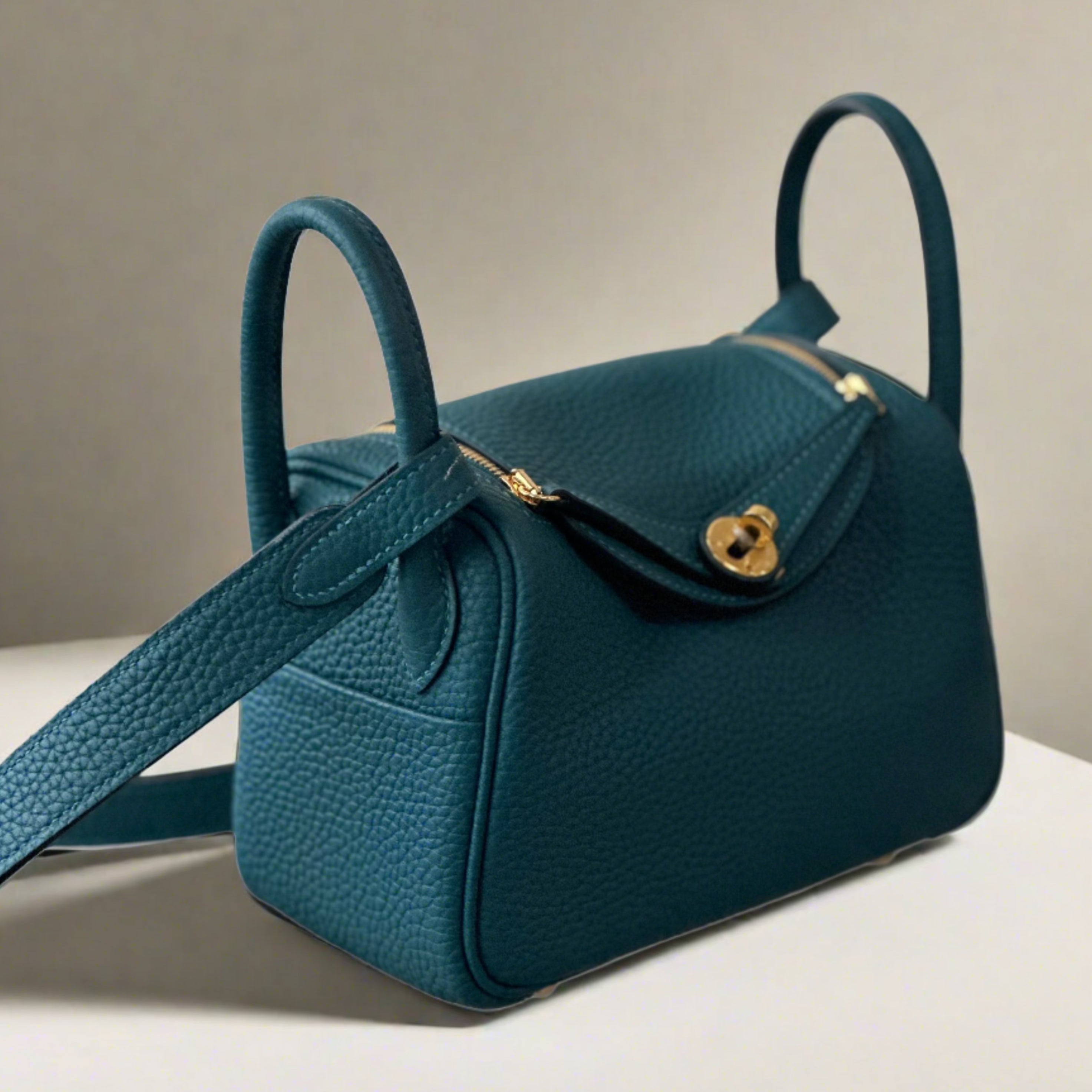 Madison Premium Hand Stitched Leather Tote