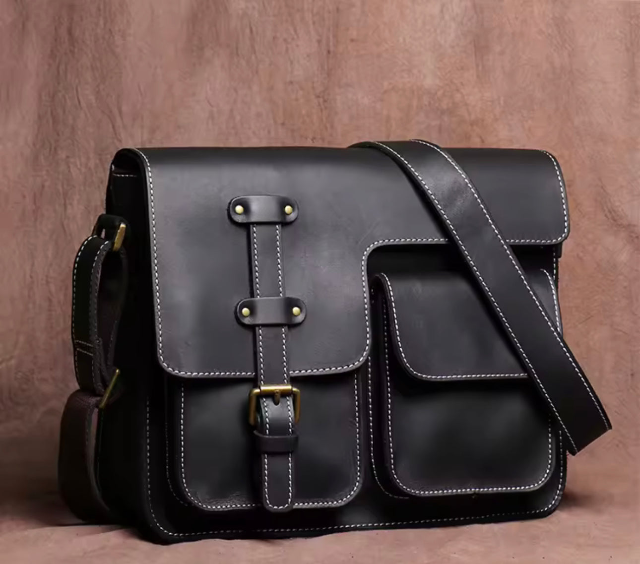 Graham Messenger Bag