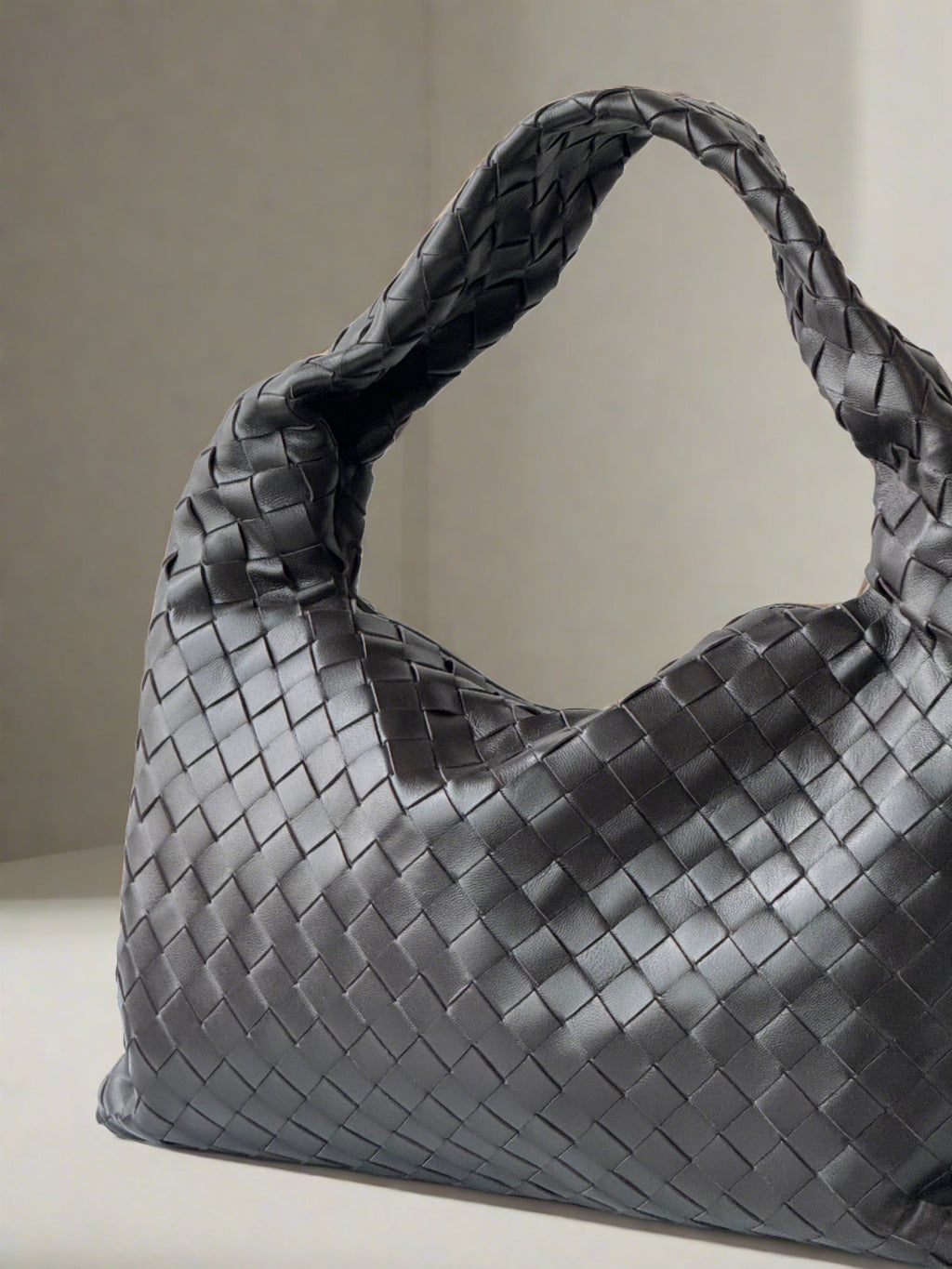 Mckenzie Hop Bag