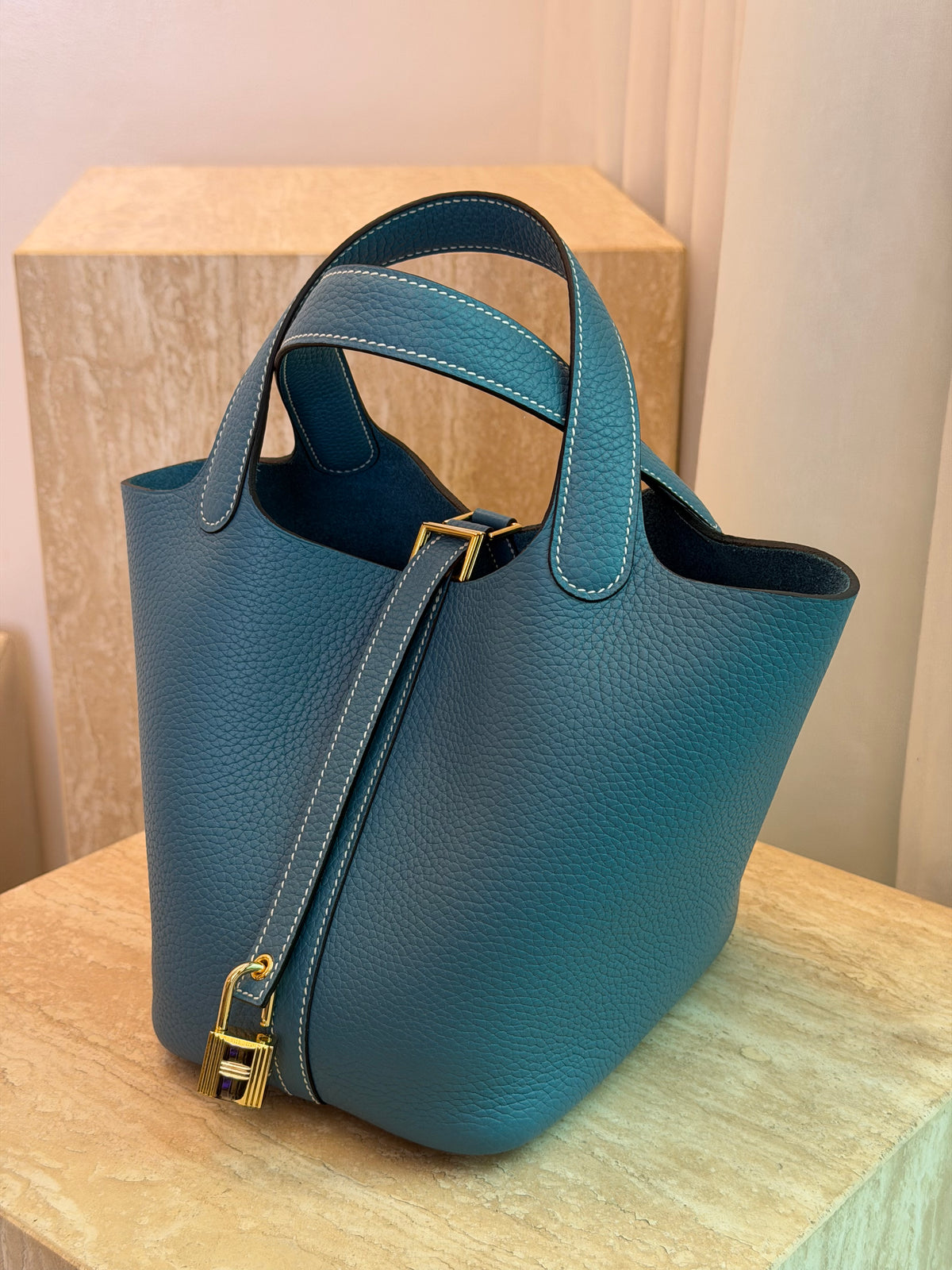 Elisabetta Slouch Bag Handstitched 18/22cm