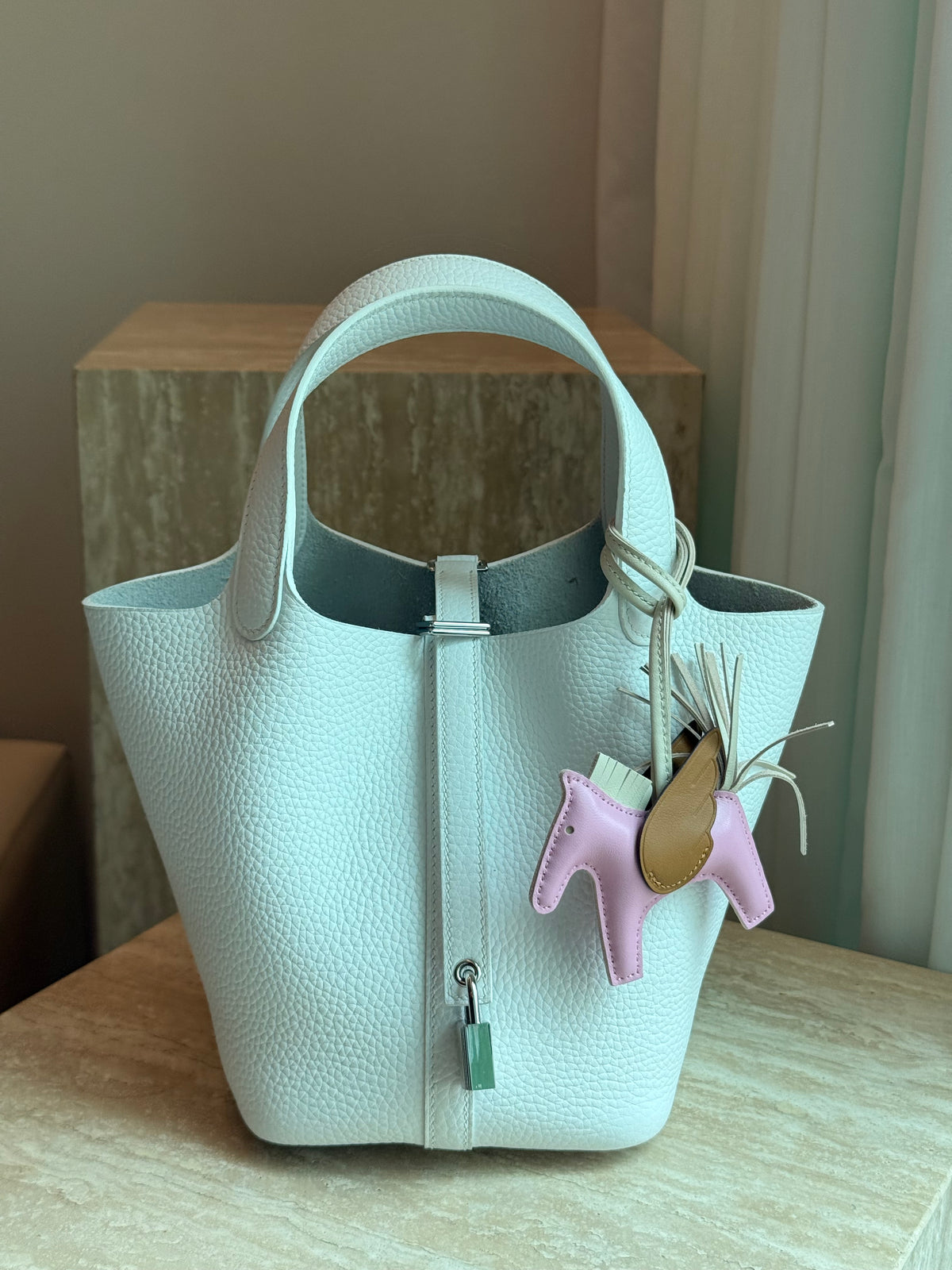 Elisabetta Slouch Bag Handstitched 18/22cm