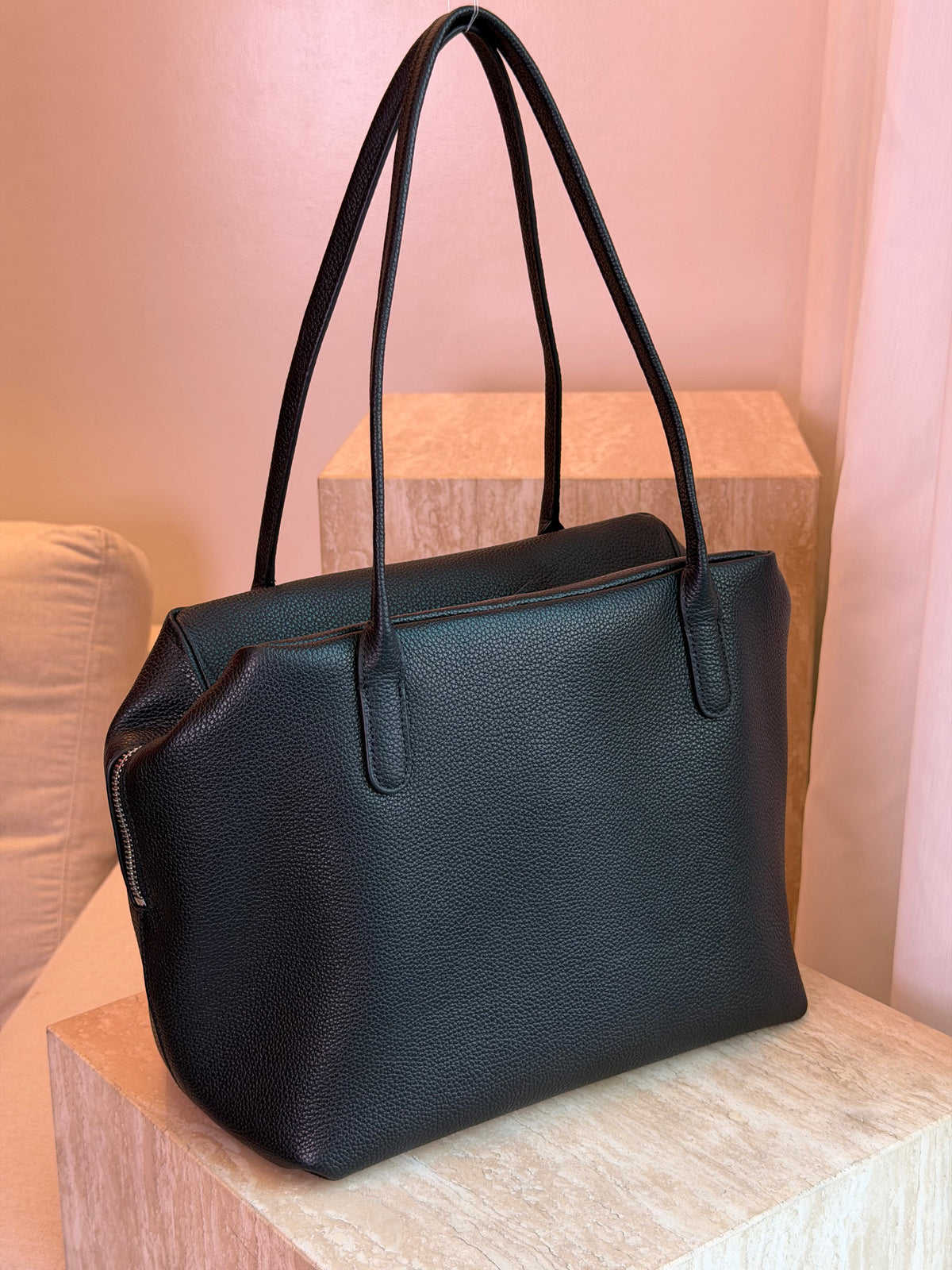 Bern Shoulder Bag