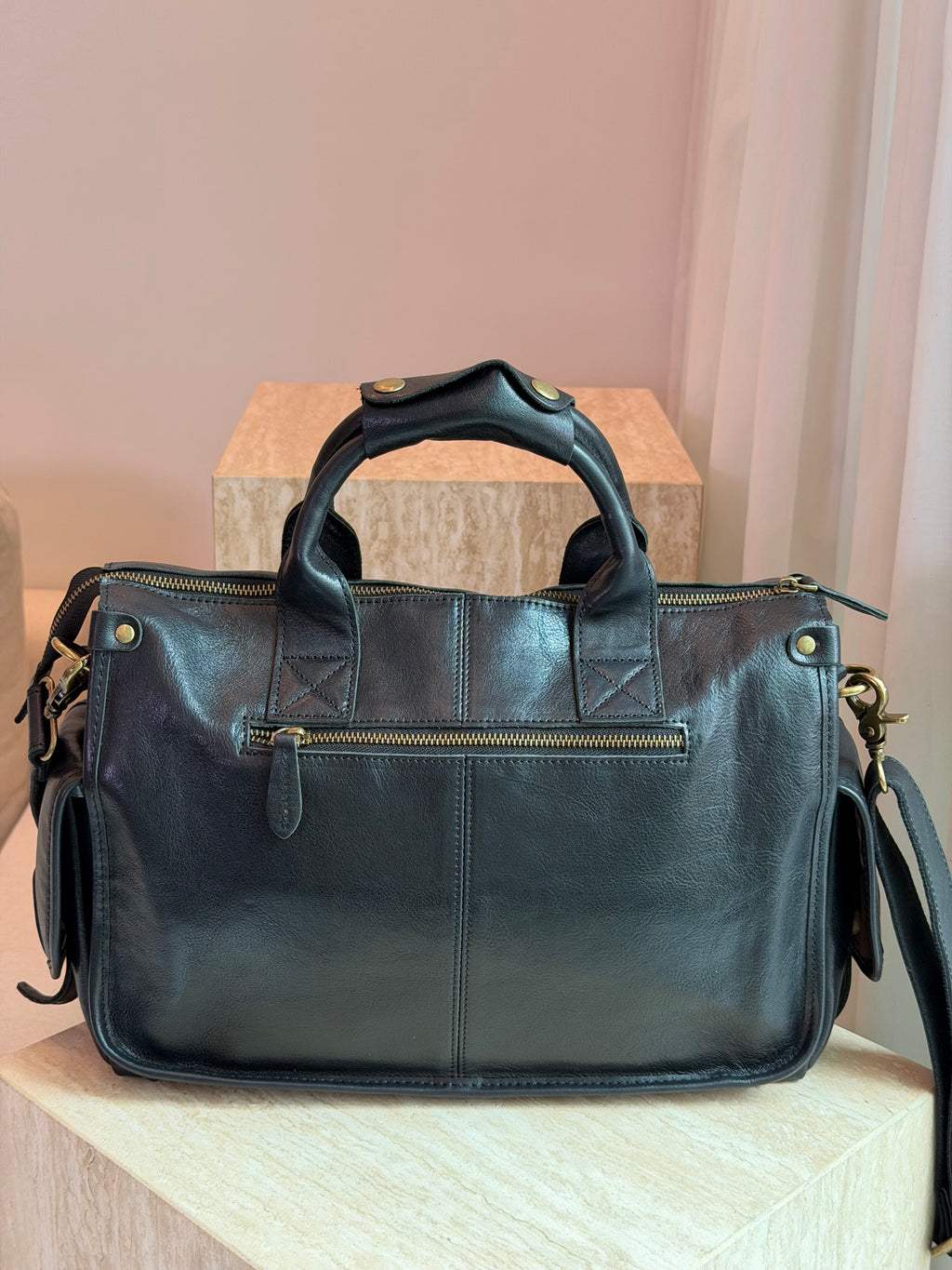 Seve Messenger Bag