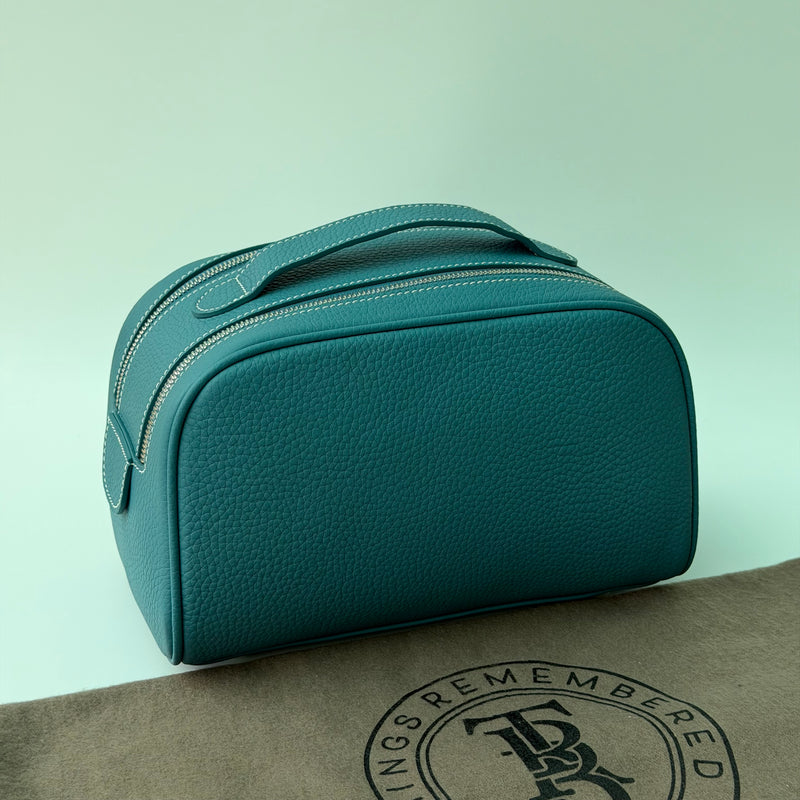 Essential Classic Wash Bag