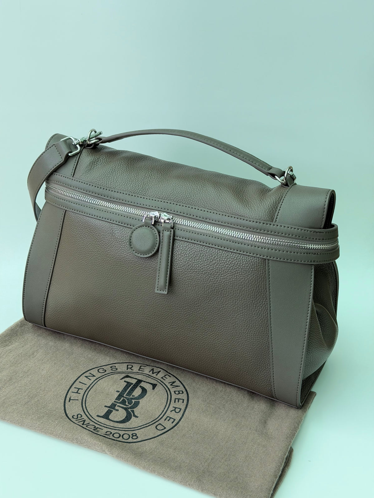 Lucia Satchel