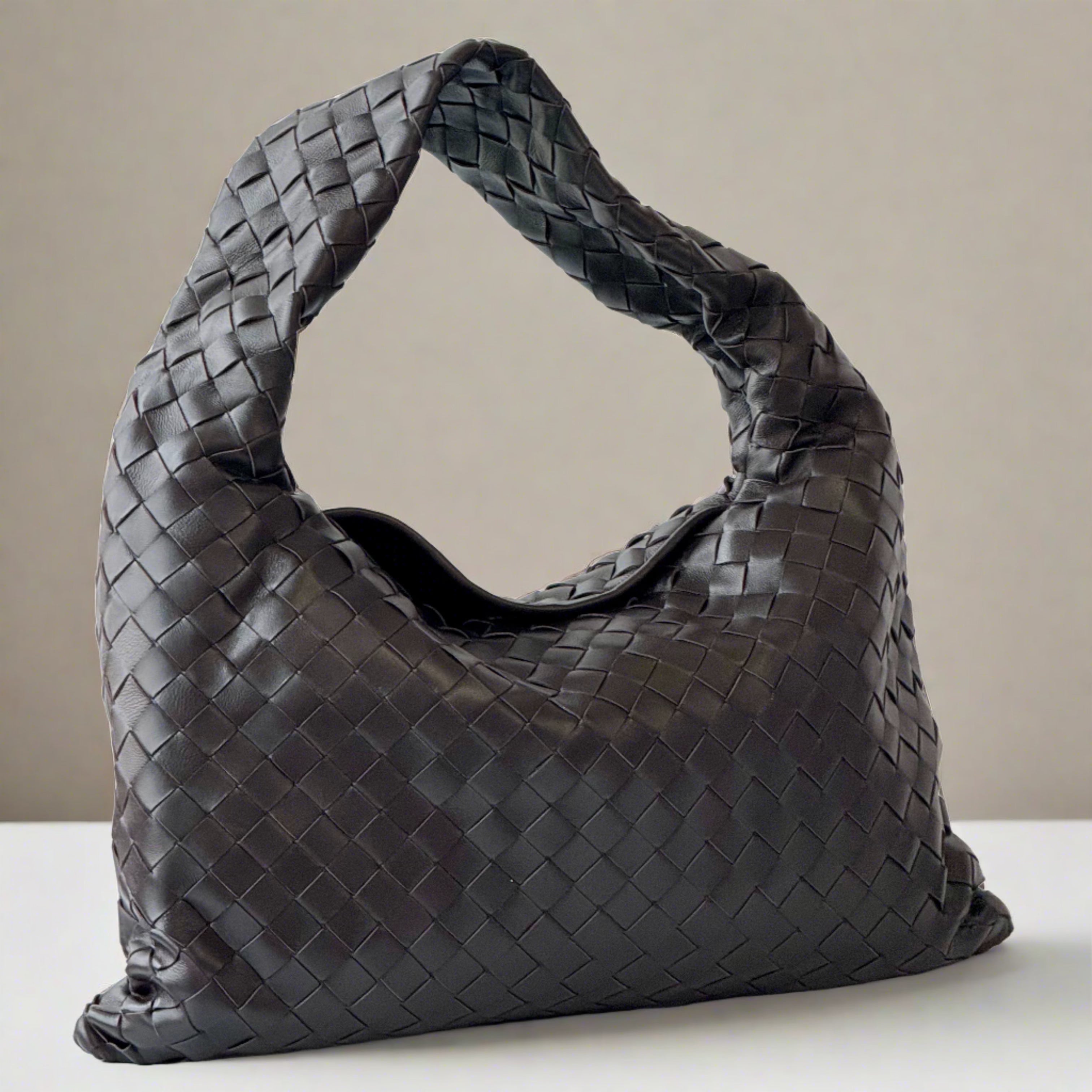 Mckenzie Hop Bag