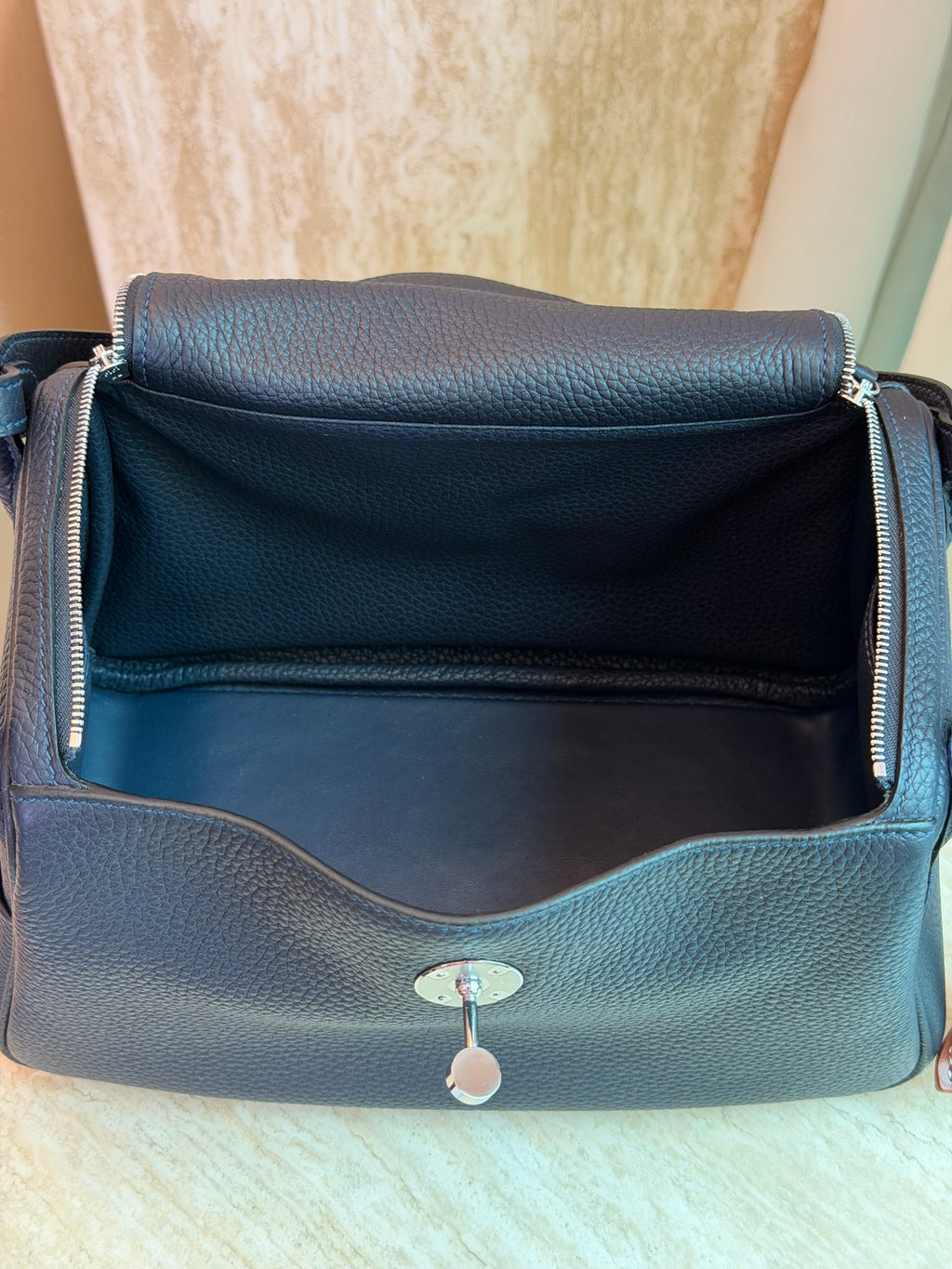 Madison Premium Hand Stitched Leather Tote