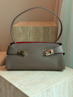 Hug Shoulder Bag Petite