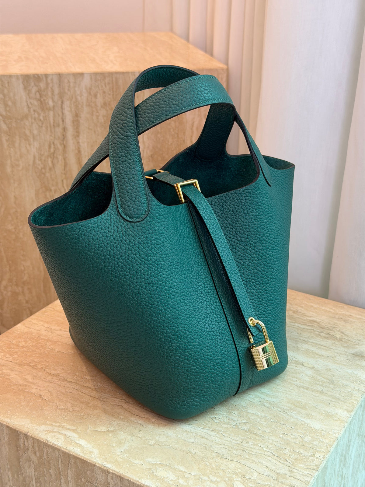 Elisabetta Slouch Bag Handstitched 18/22cm