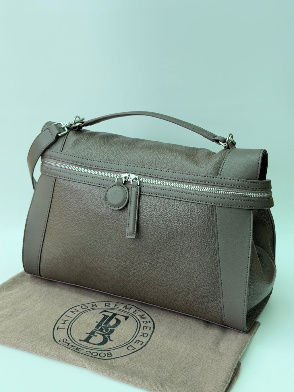 Lucia Satchel